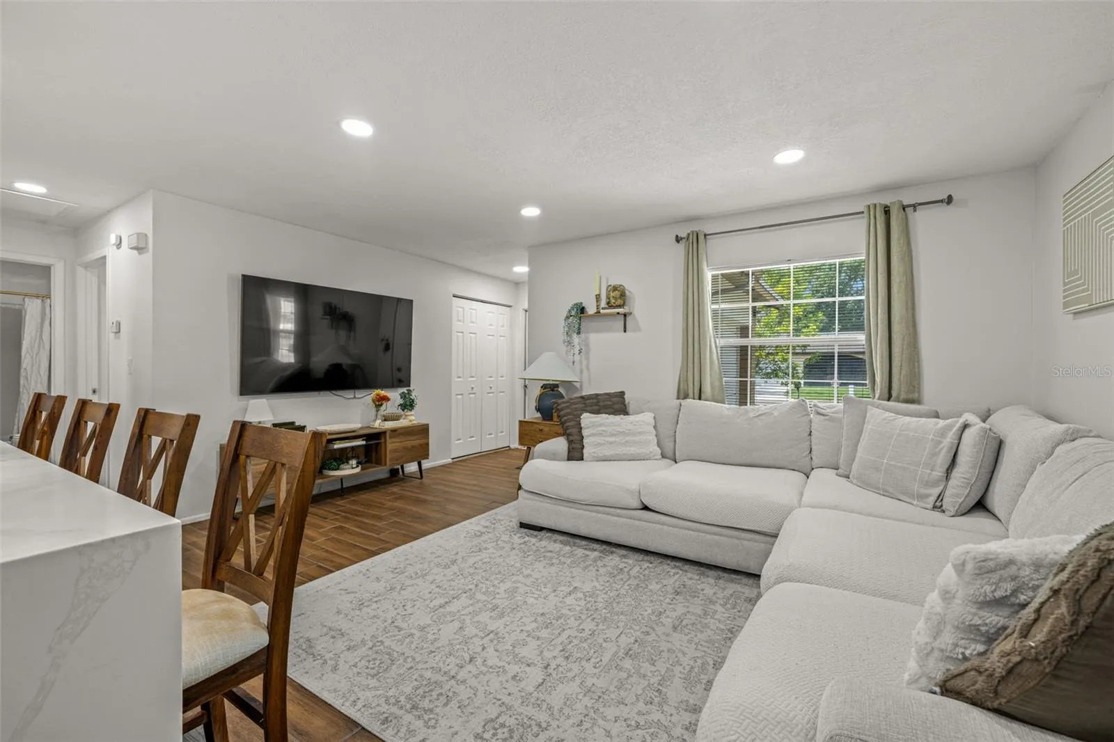 14002 ARBOR KNOLL CIR
