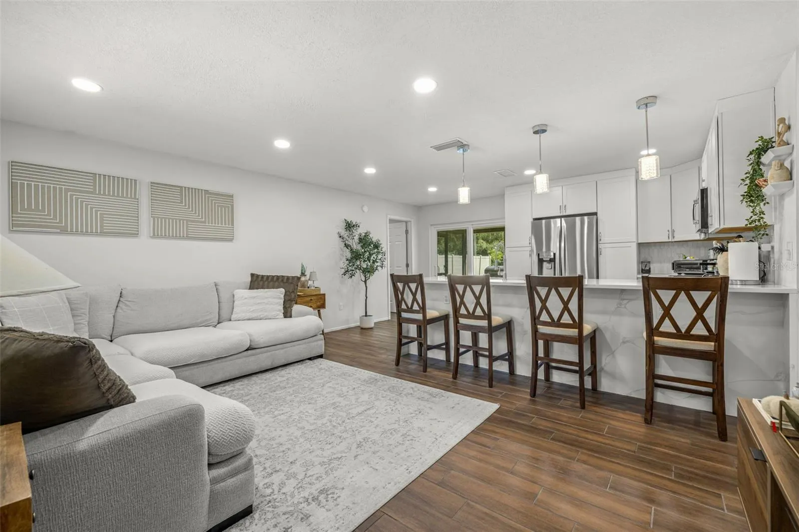 14002 ARBOR KNOLL CIR
