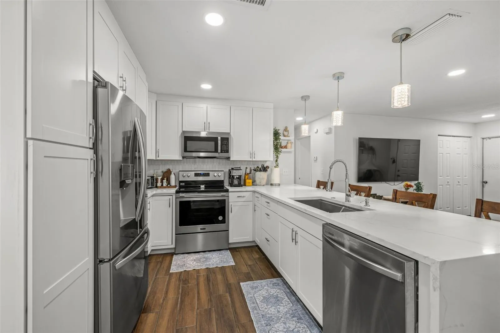 14002 ARBOR KNOLL CIR