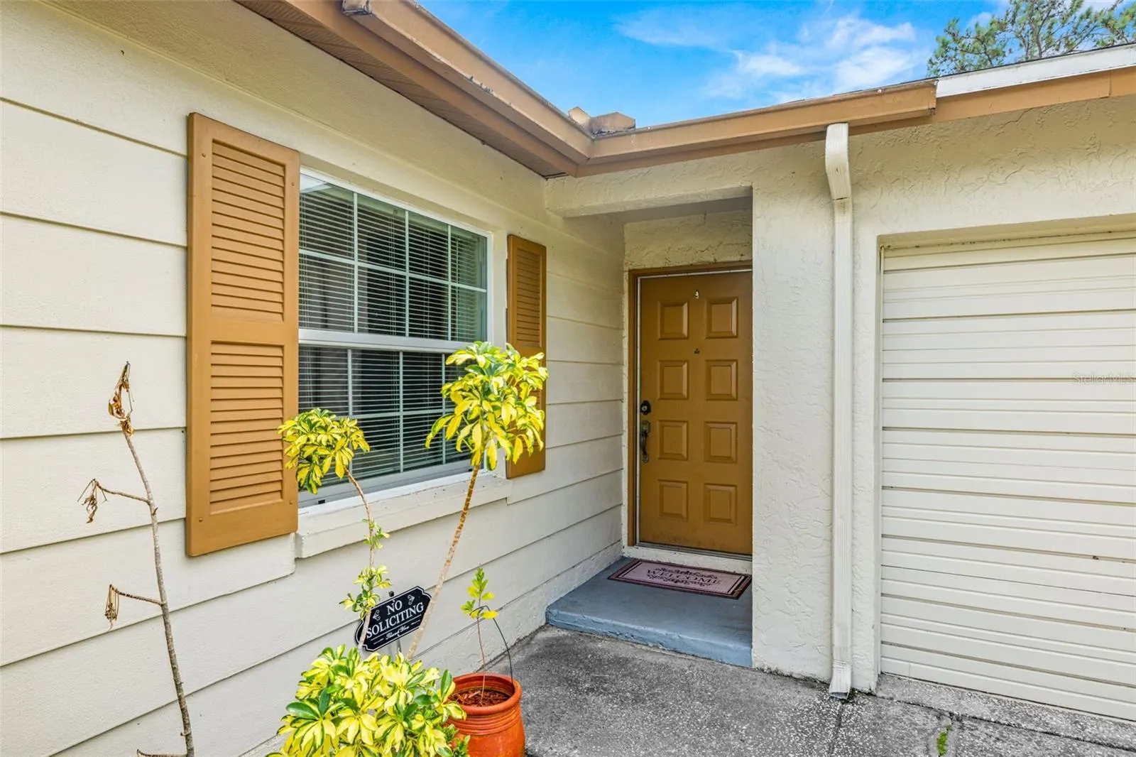 14002 ARBOR KNOLL CIR