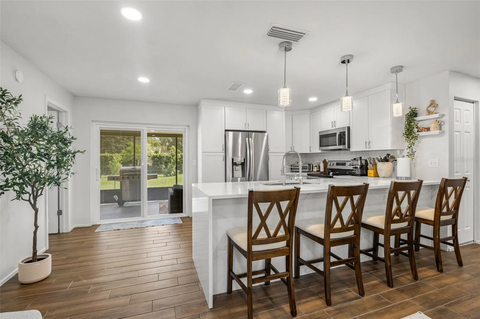 14002 ARBOR KNOLL CIR
