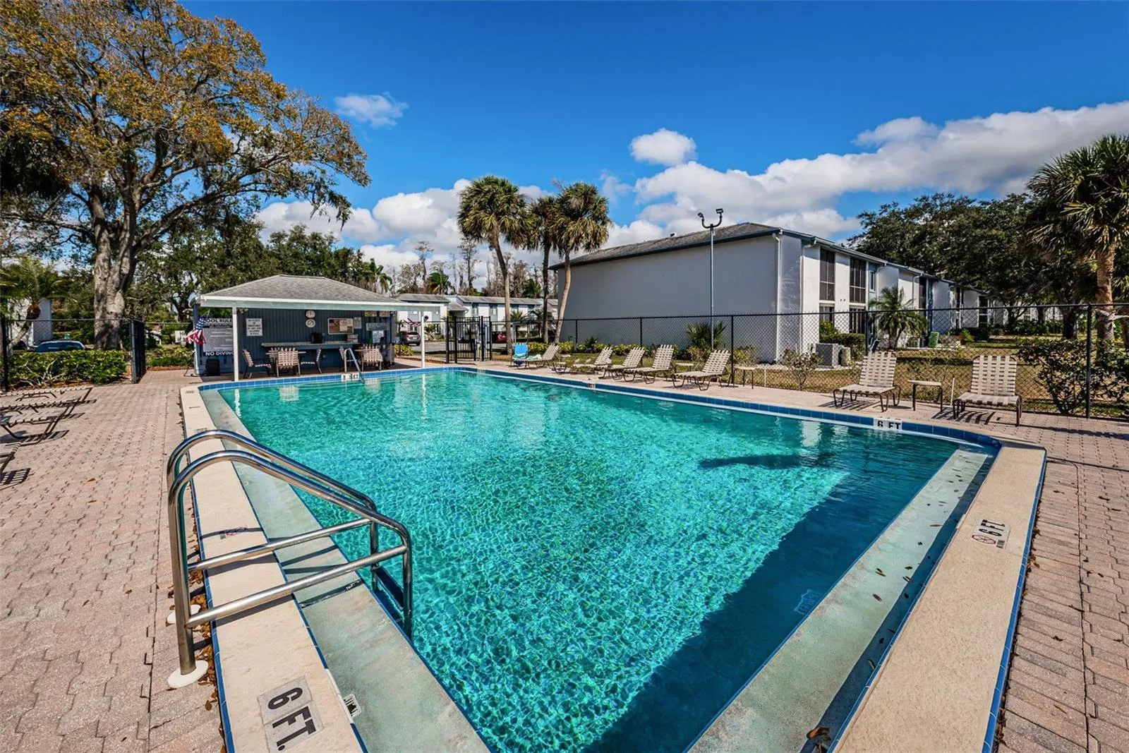 146 CYPRESS LN