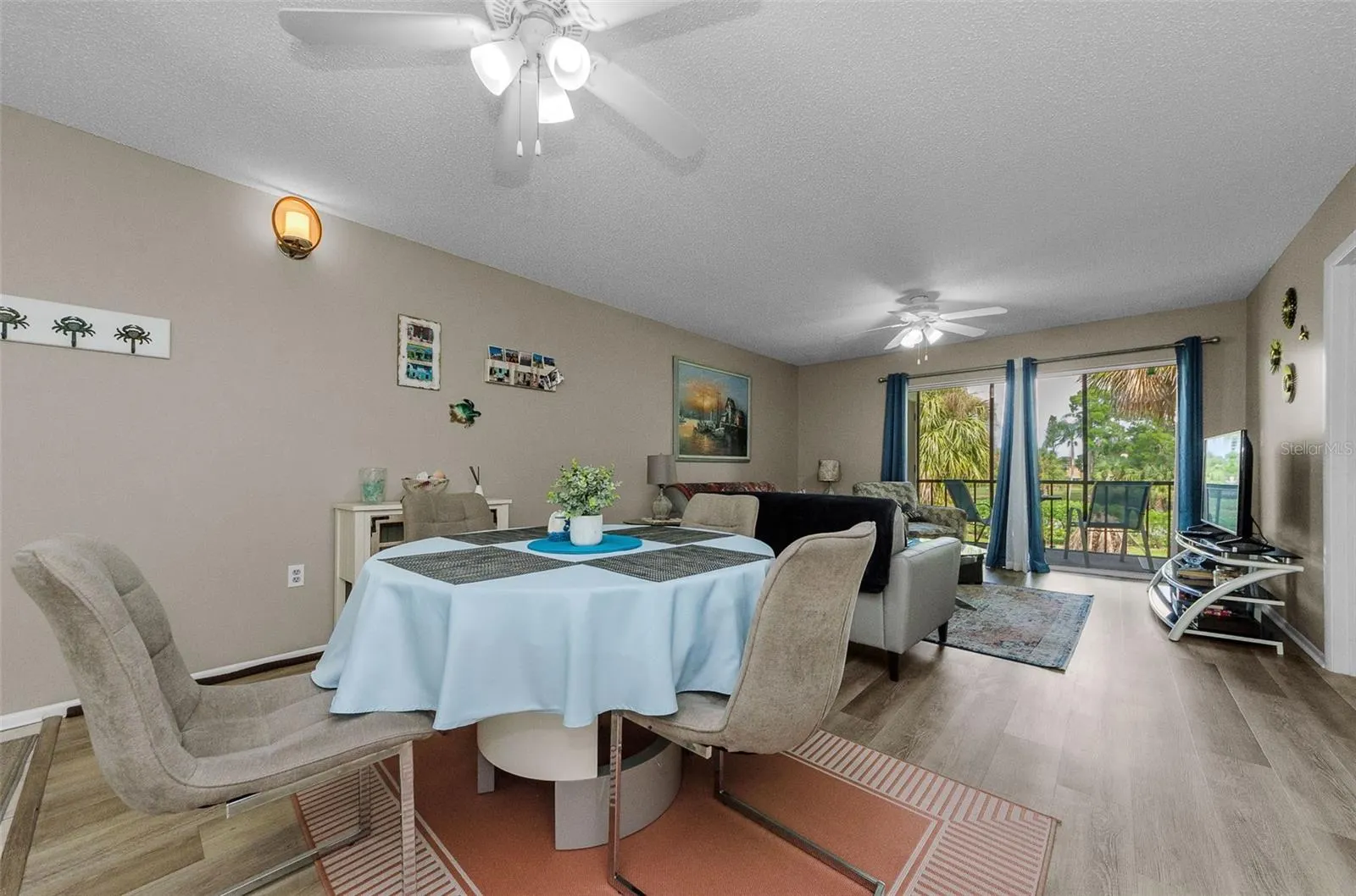 146 CYPRESS LN