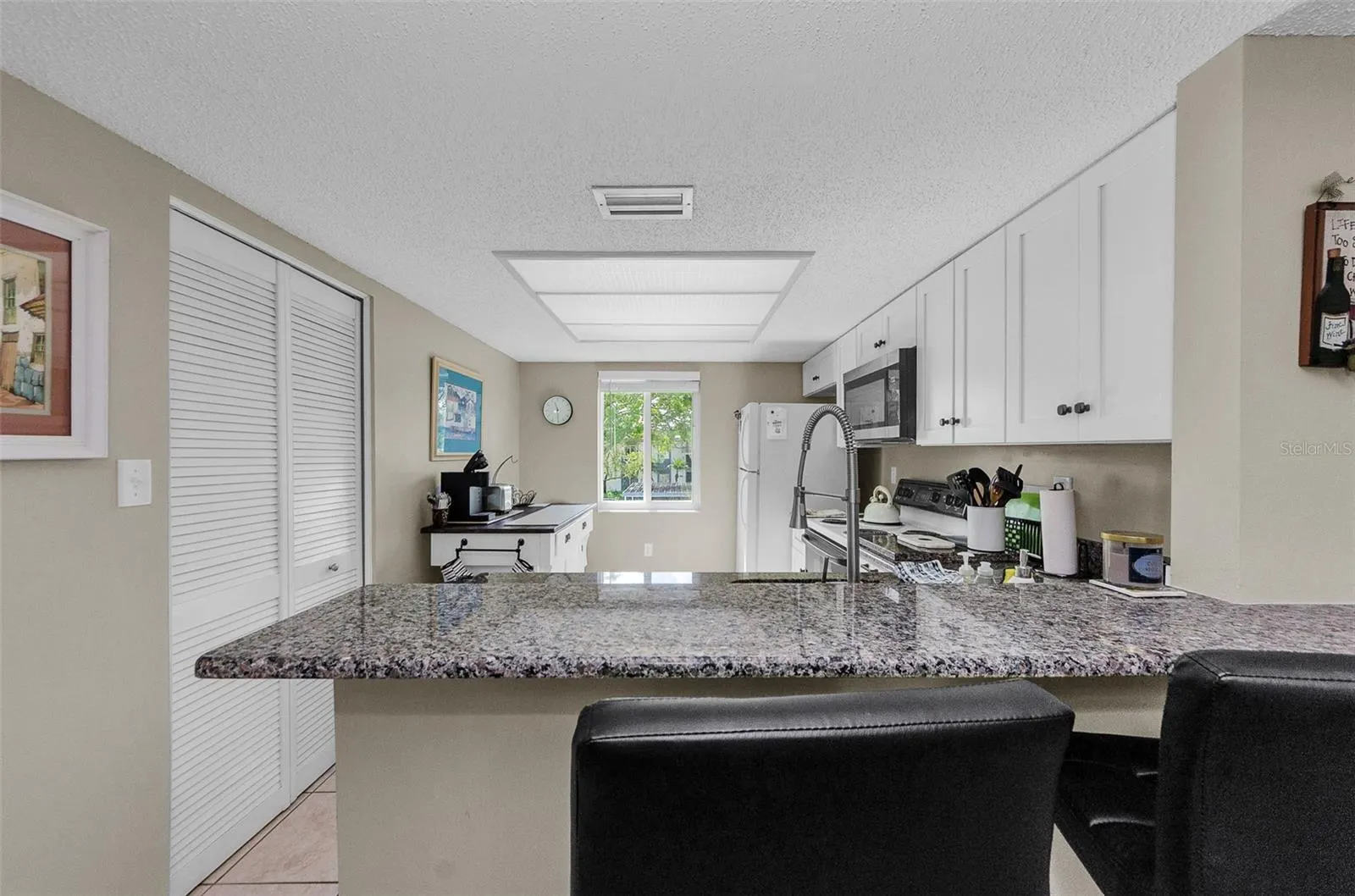 146 CYPRESS LN