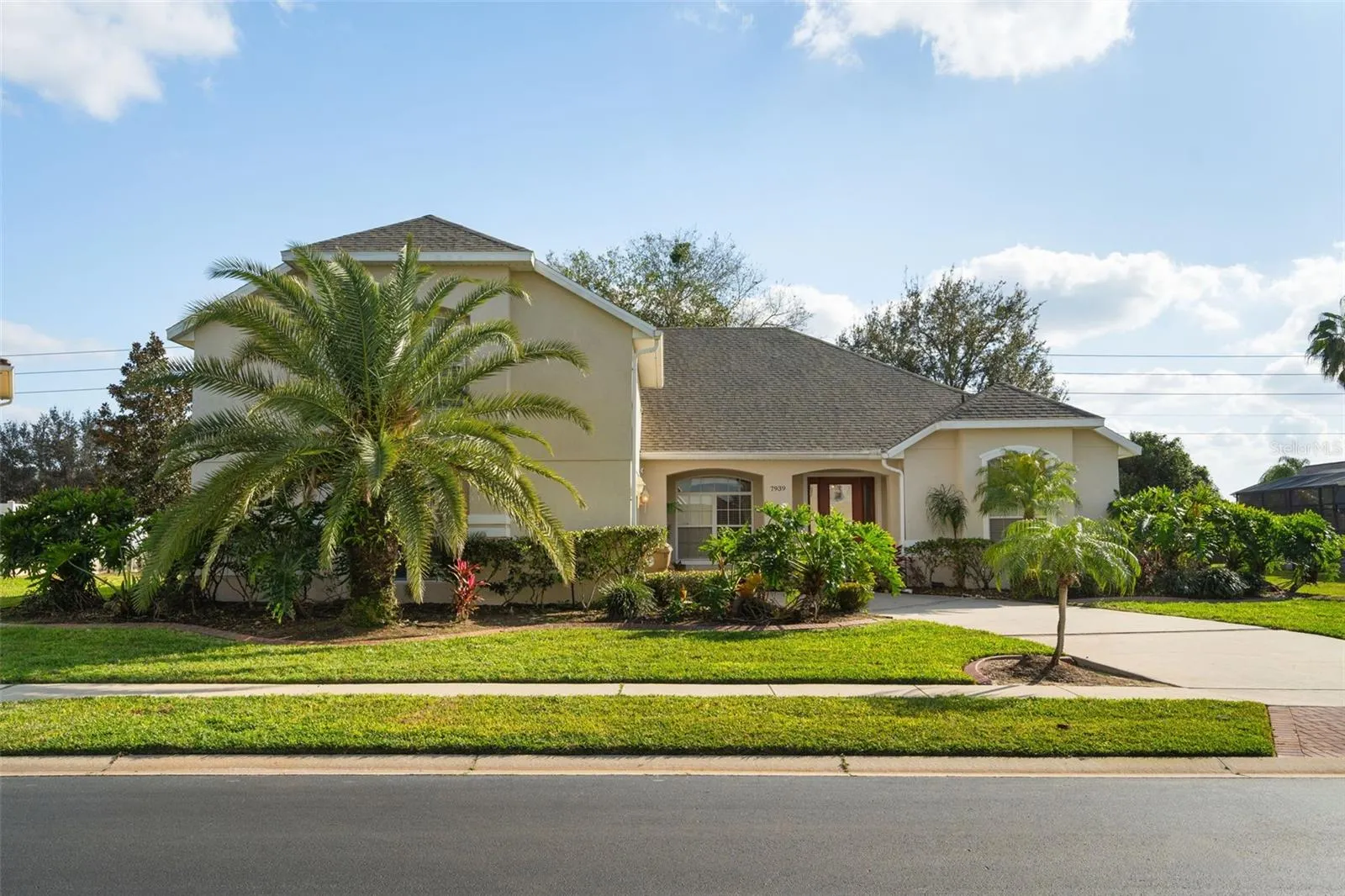 7939 SEA PEARL CIR