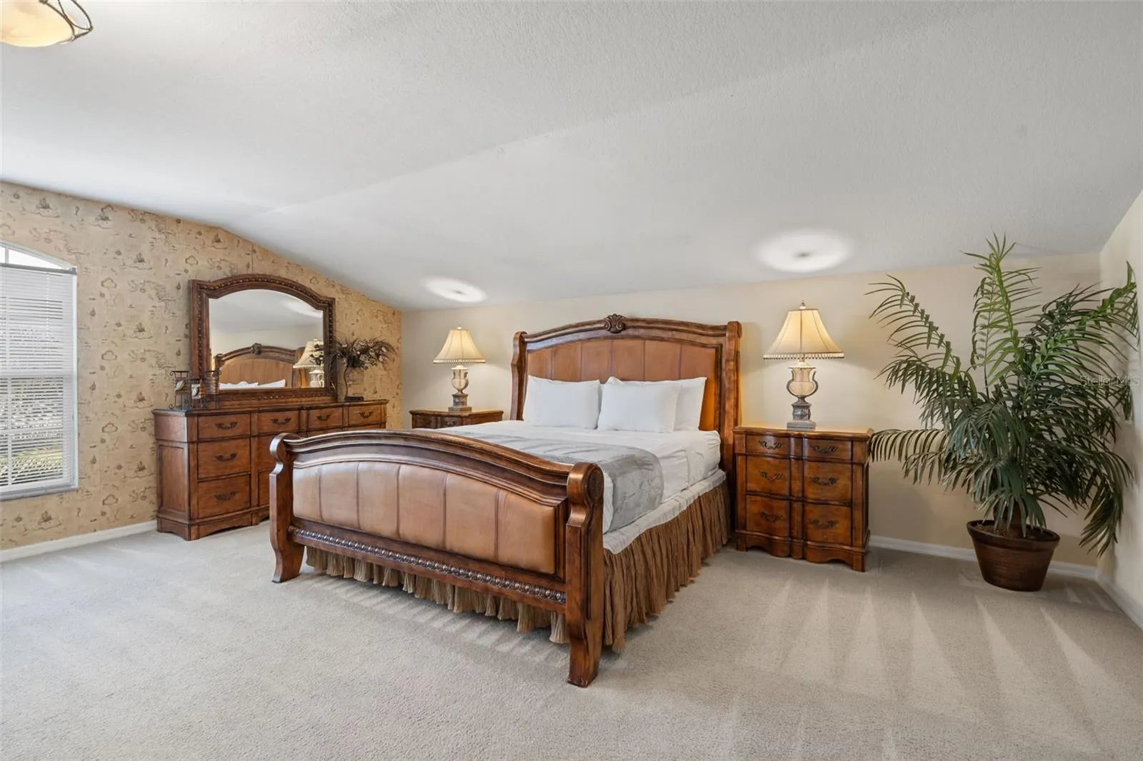 7939 SEA PEARL CIR