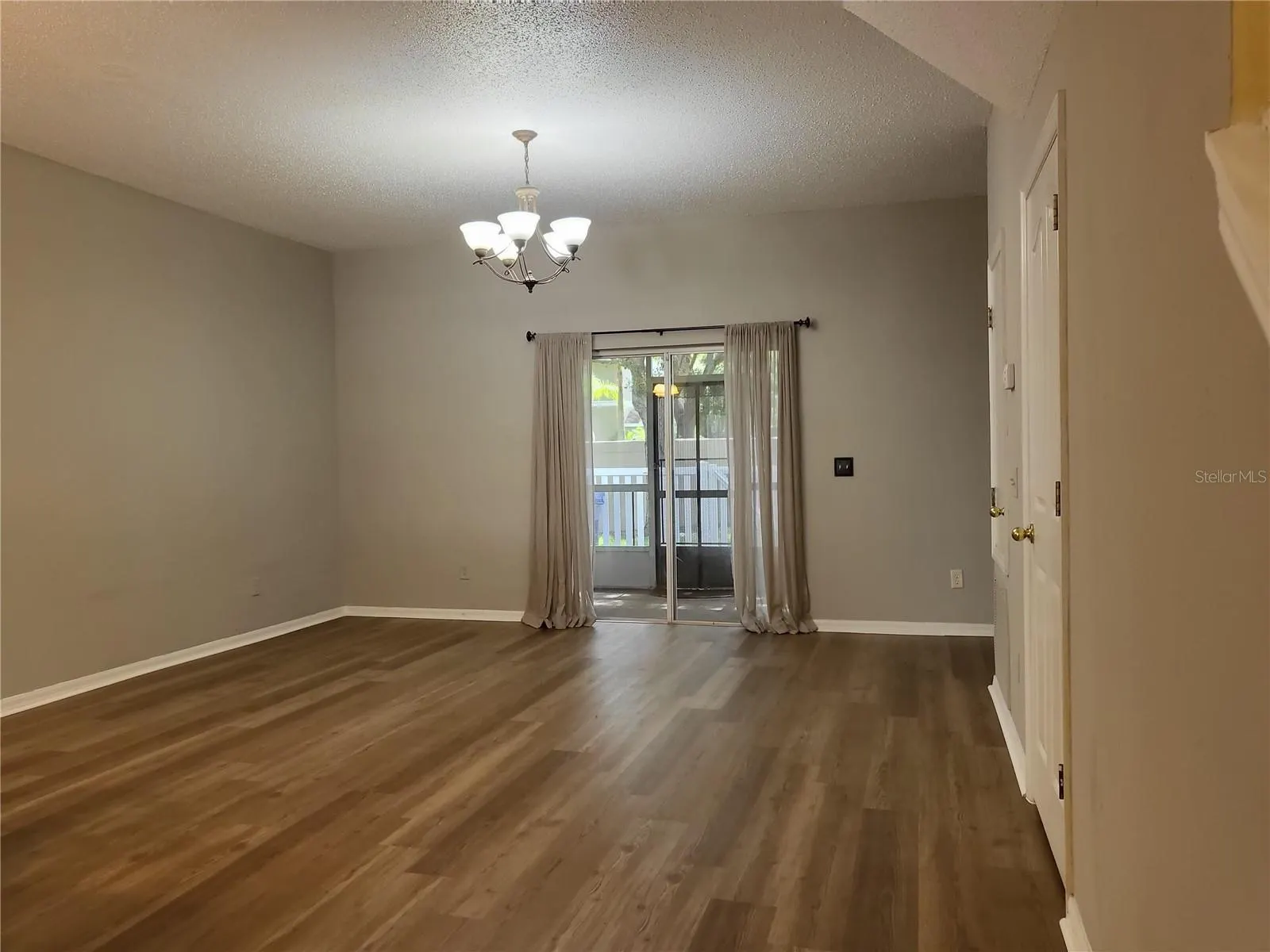 10106 BELLEVILLE PL