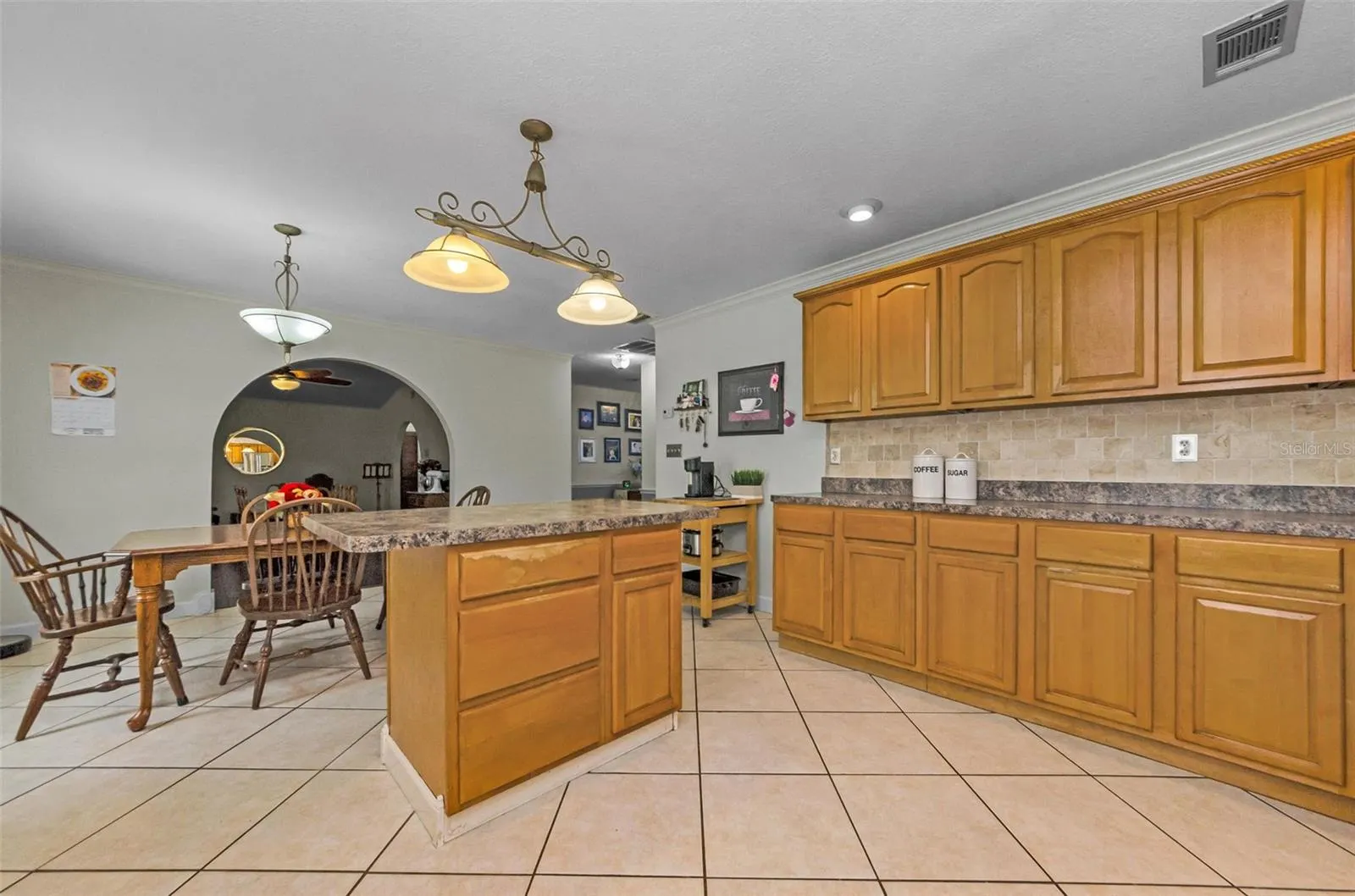 8329 BROKEN WILLOW LN