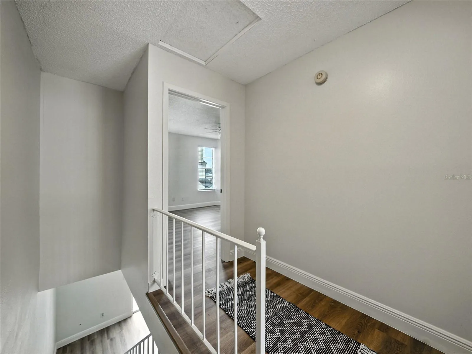 1816 MILL RUN CIR