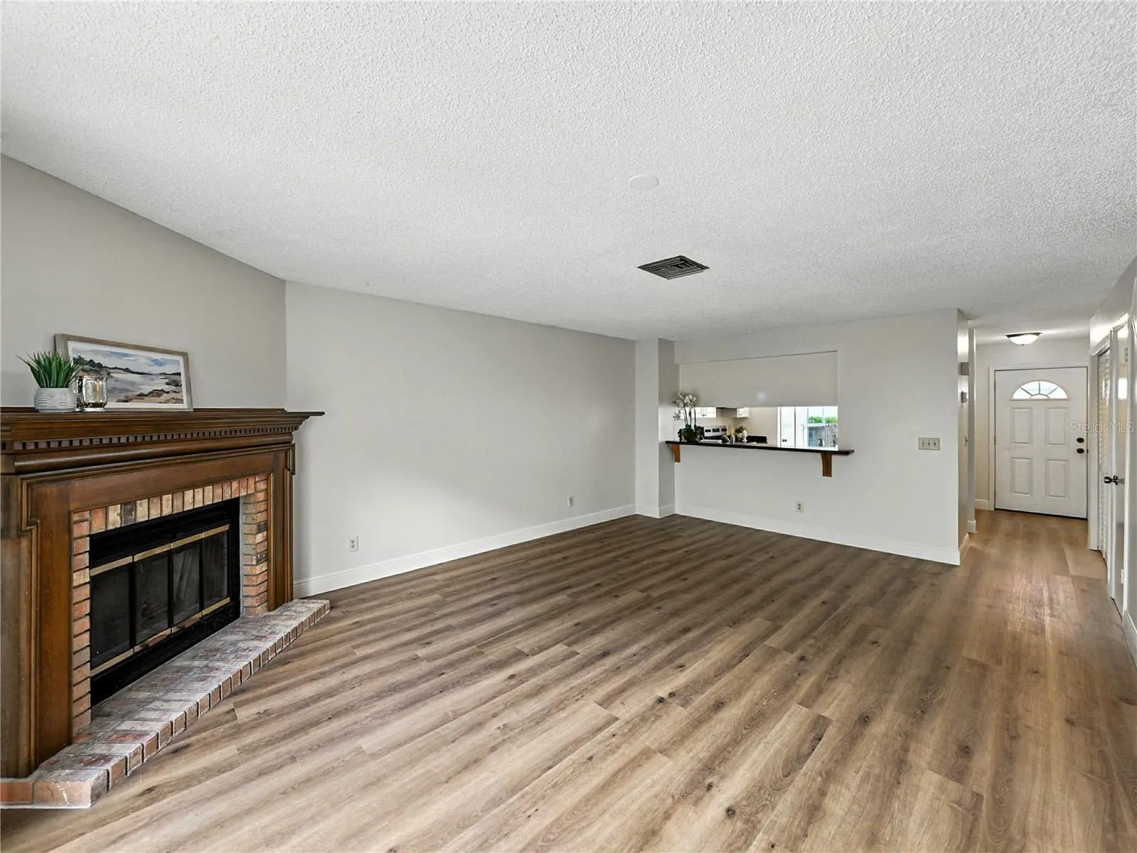 1816 MILL RUN CIR