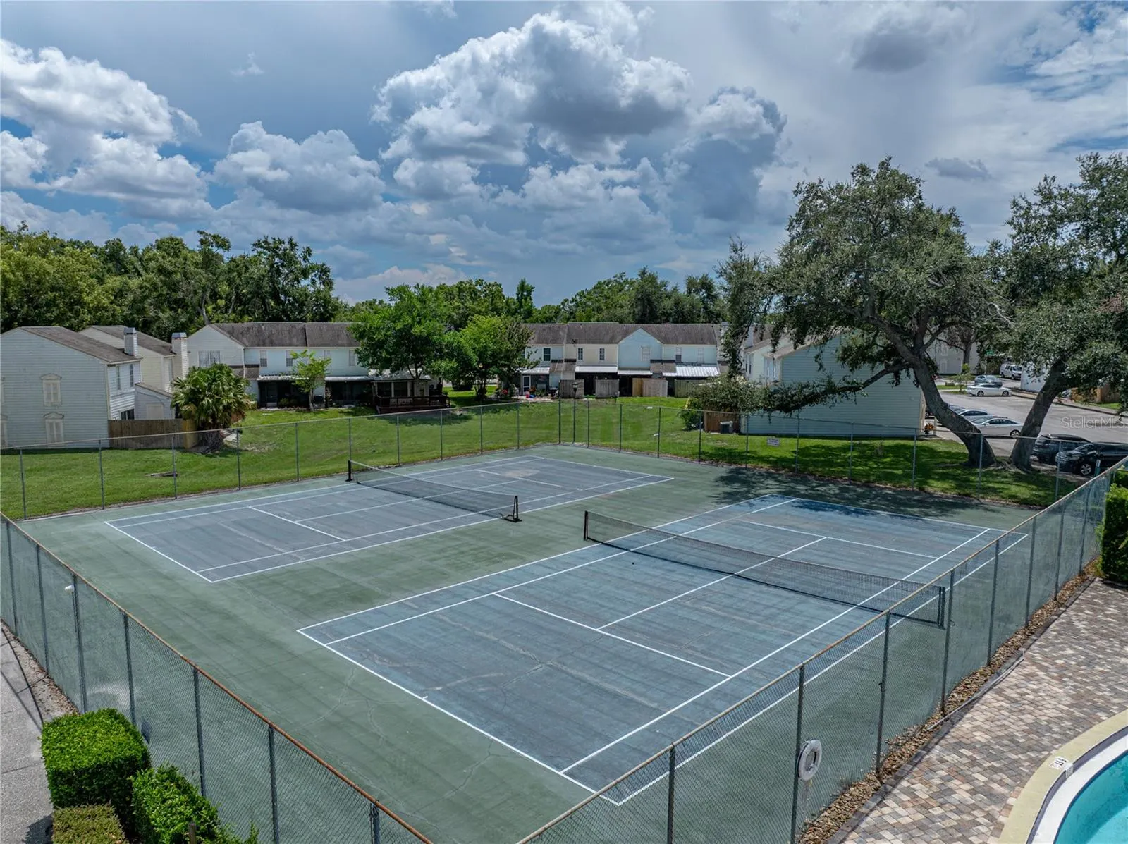 1816 MILL RUN CIR