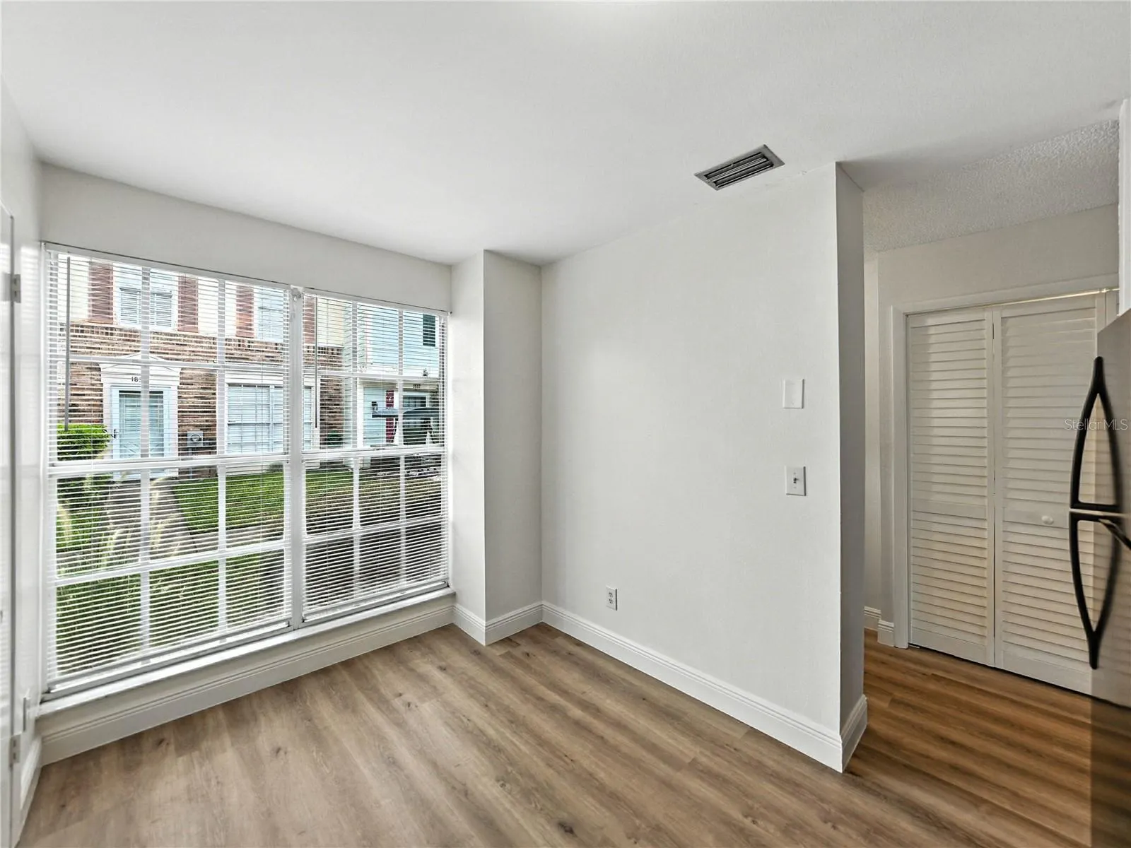 1816 MILL RUN CIR