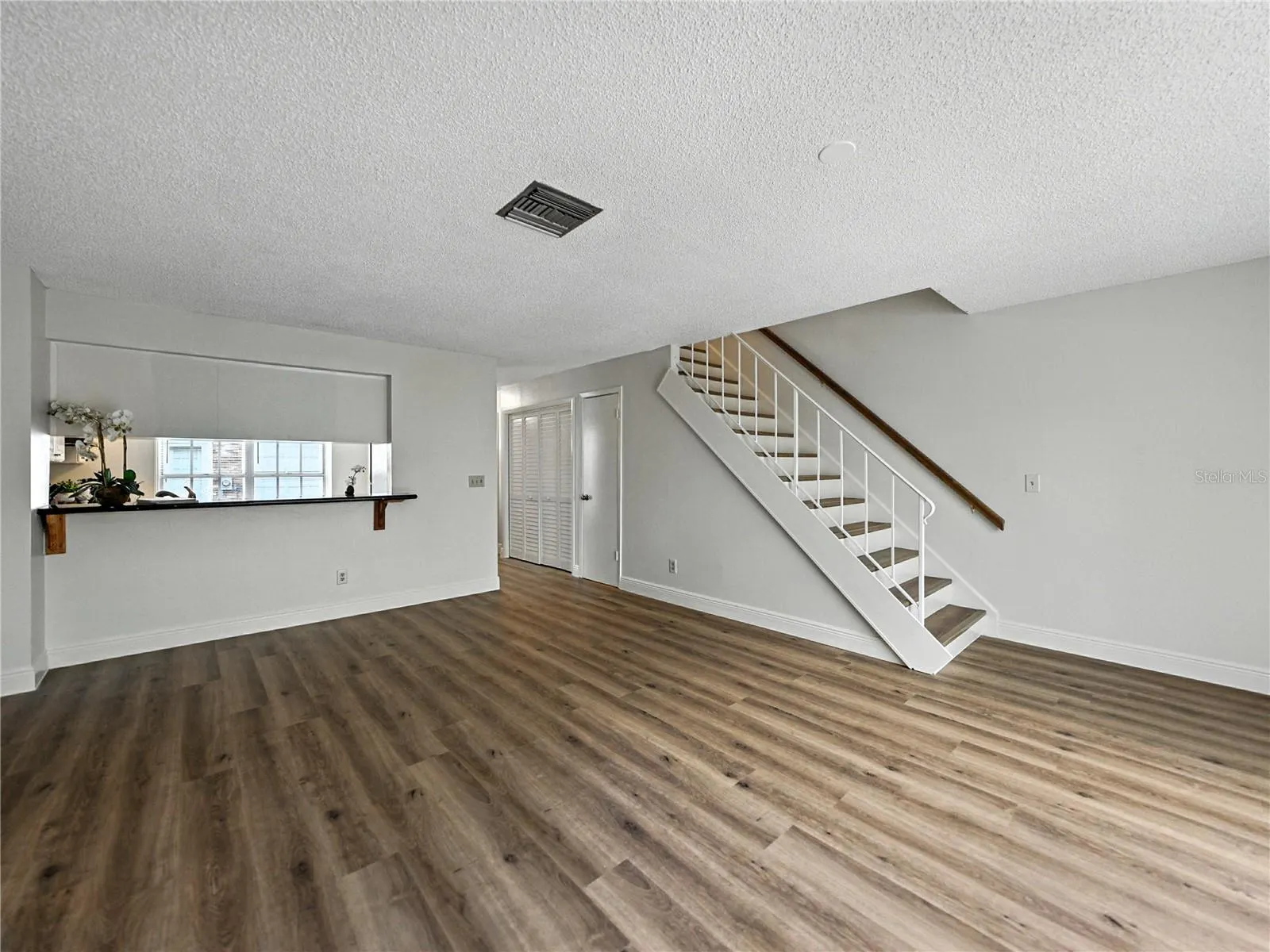 1816 MILL RUN CIR