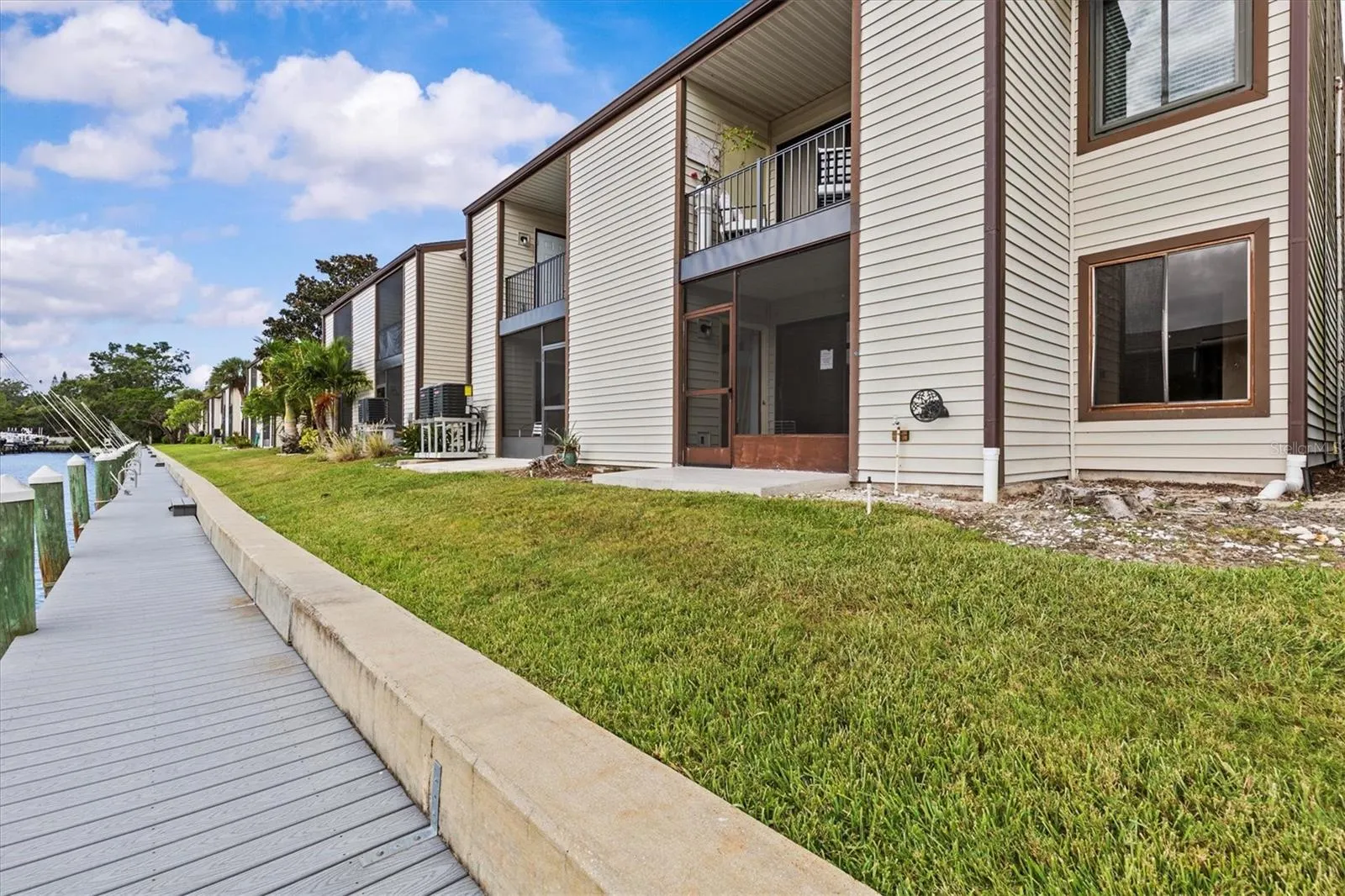 388 MOORINGS COVE DR #6E, #6E