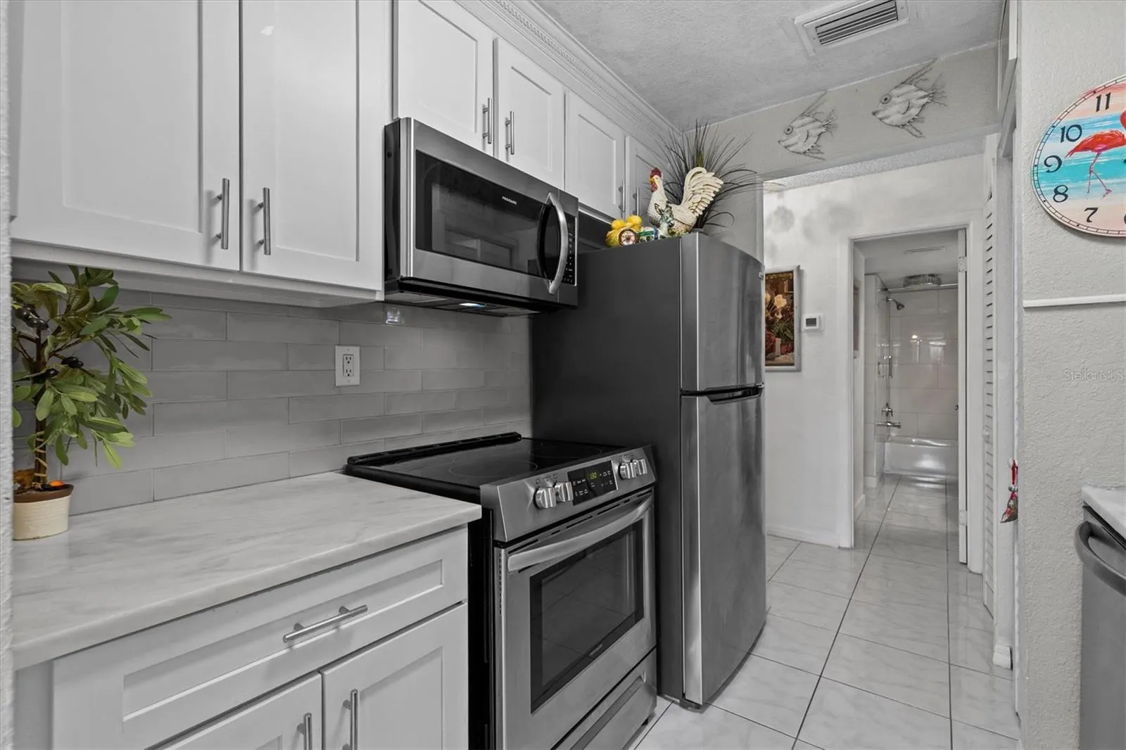 388 MOORINGS COVE DR #6E, #6E