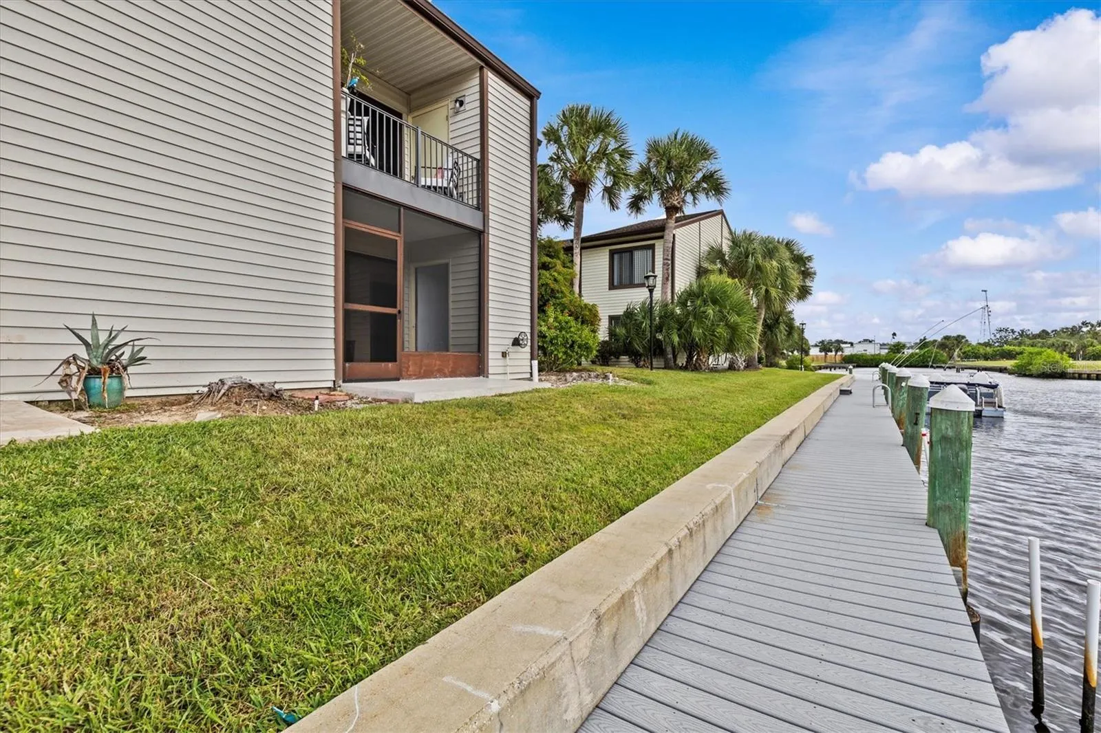 388 MOORINGS COVE DR #6E, #6E