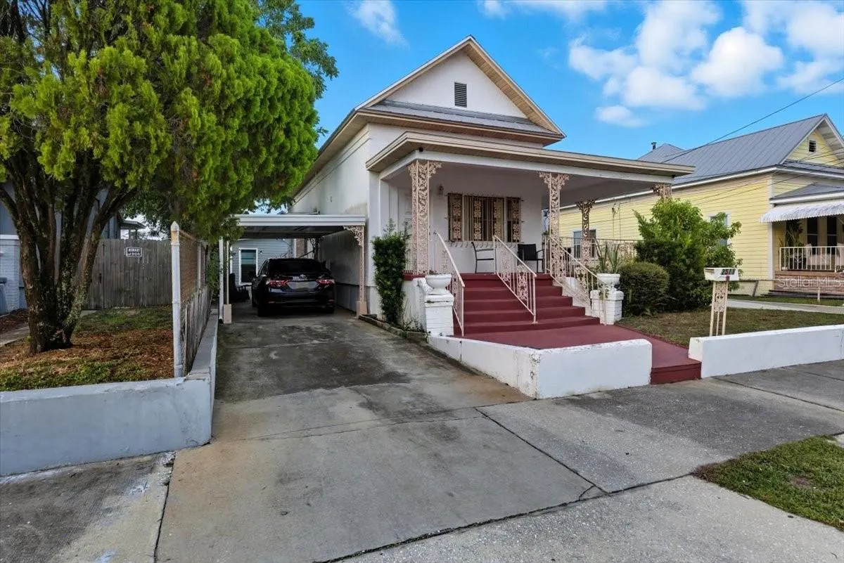 2511 W ABDELLA ST