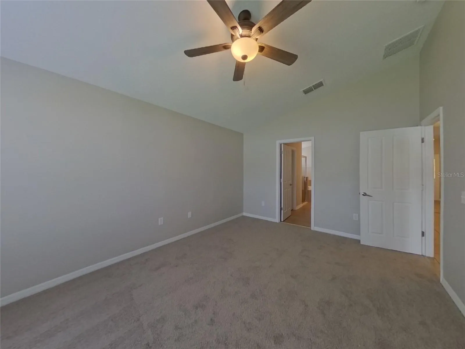 2420 DEER CREEK BLVD