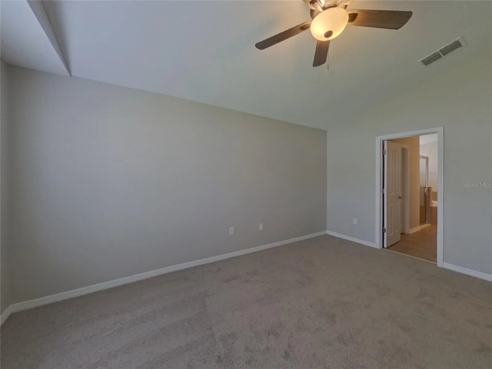 2420 DEER CREEK BLVD