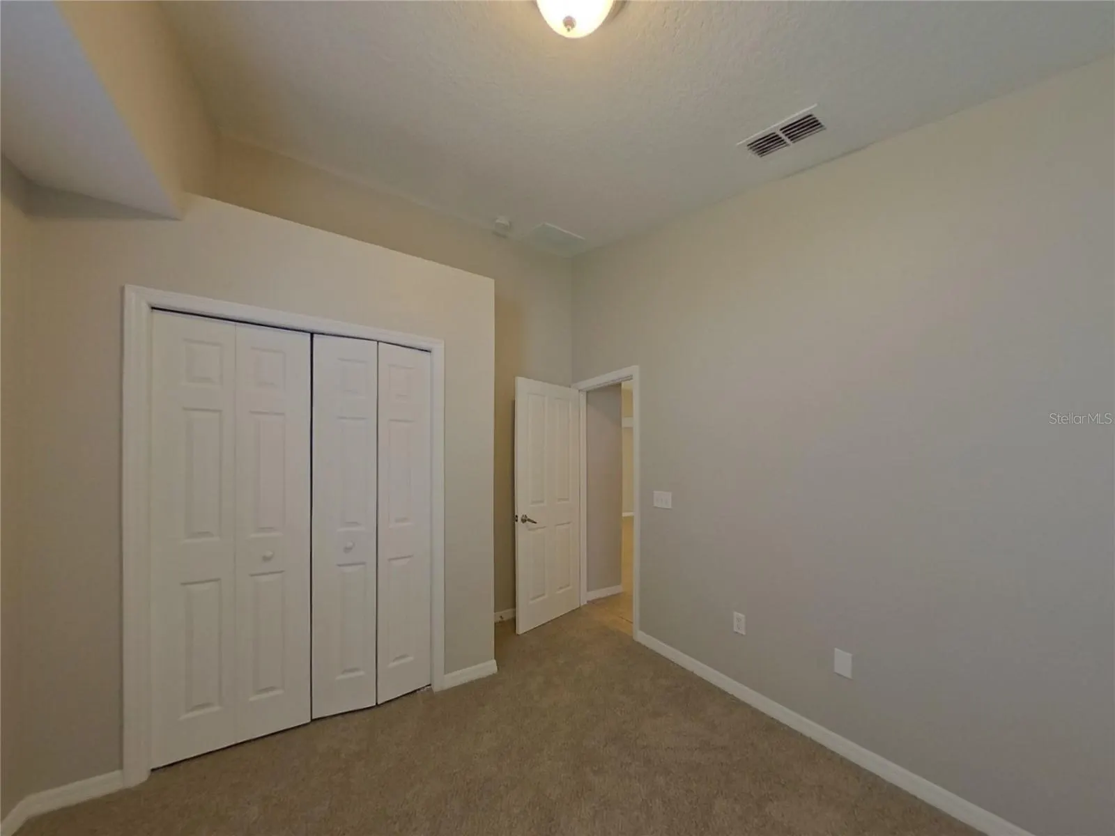 2420 DEER CREEK BLVD
