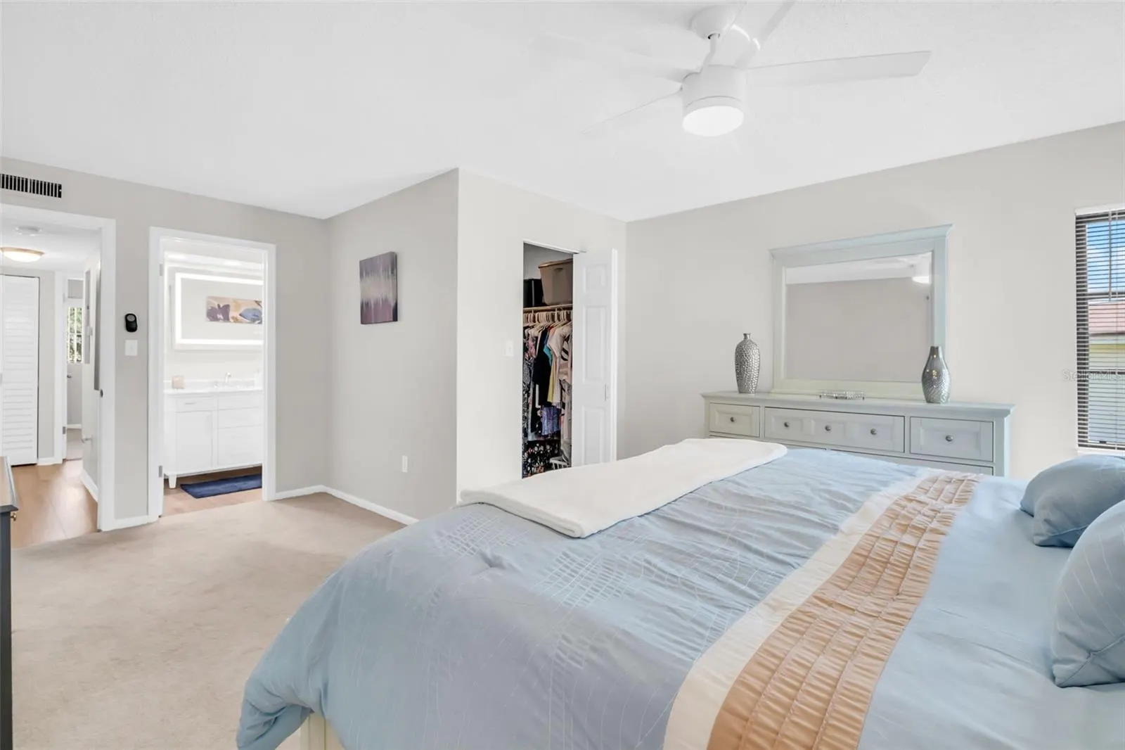 2700 NEBRASKA AVE #2-203, #2-203