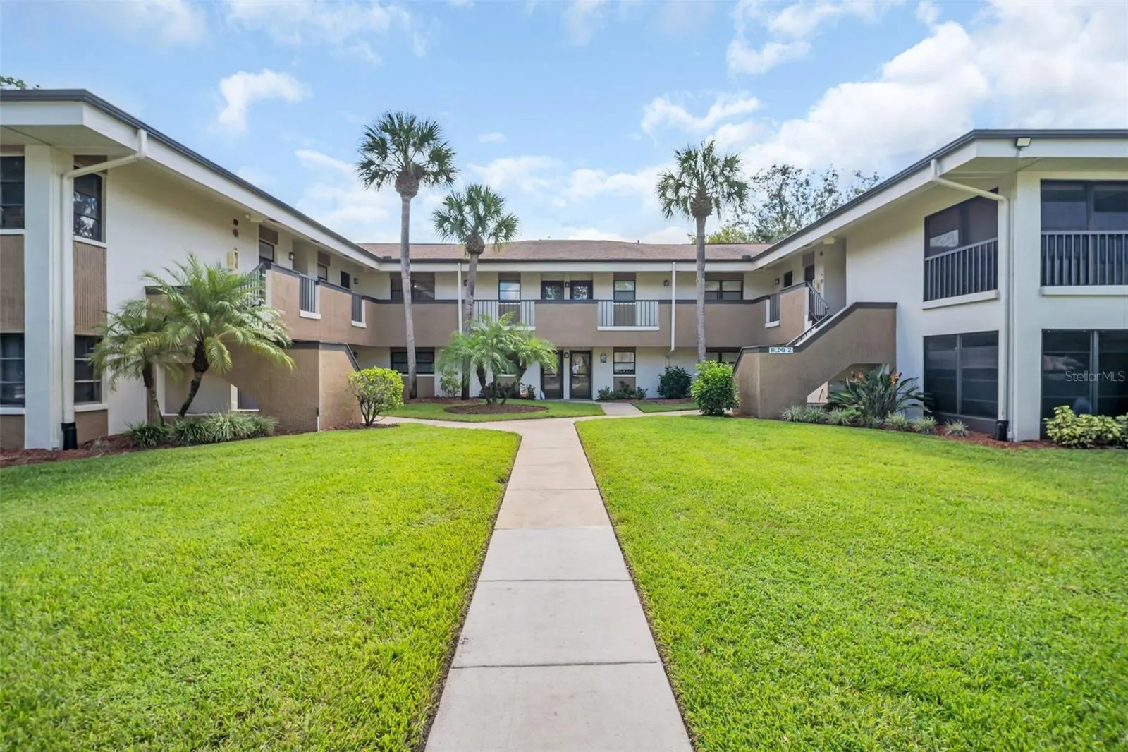 2700 NEBRASKA AVE #2-203, #2-203