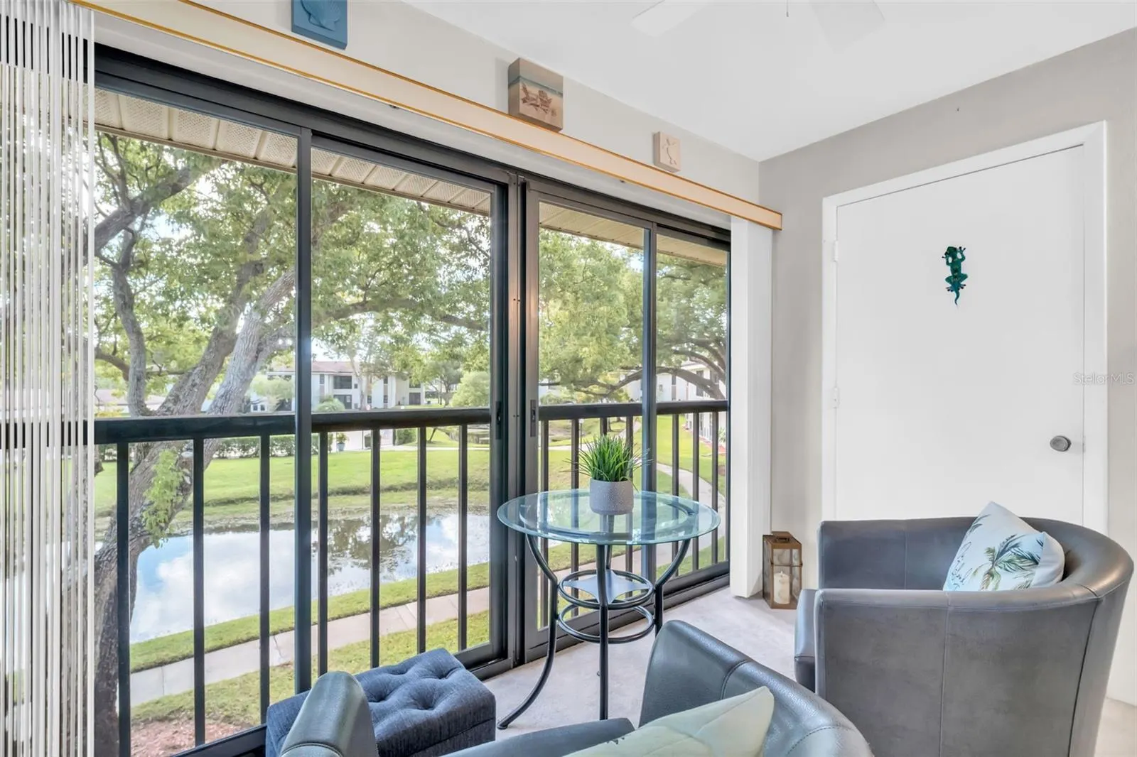 2700 NEBRASKA AVE #2-203, #2-203
