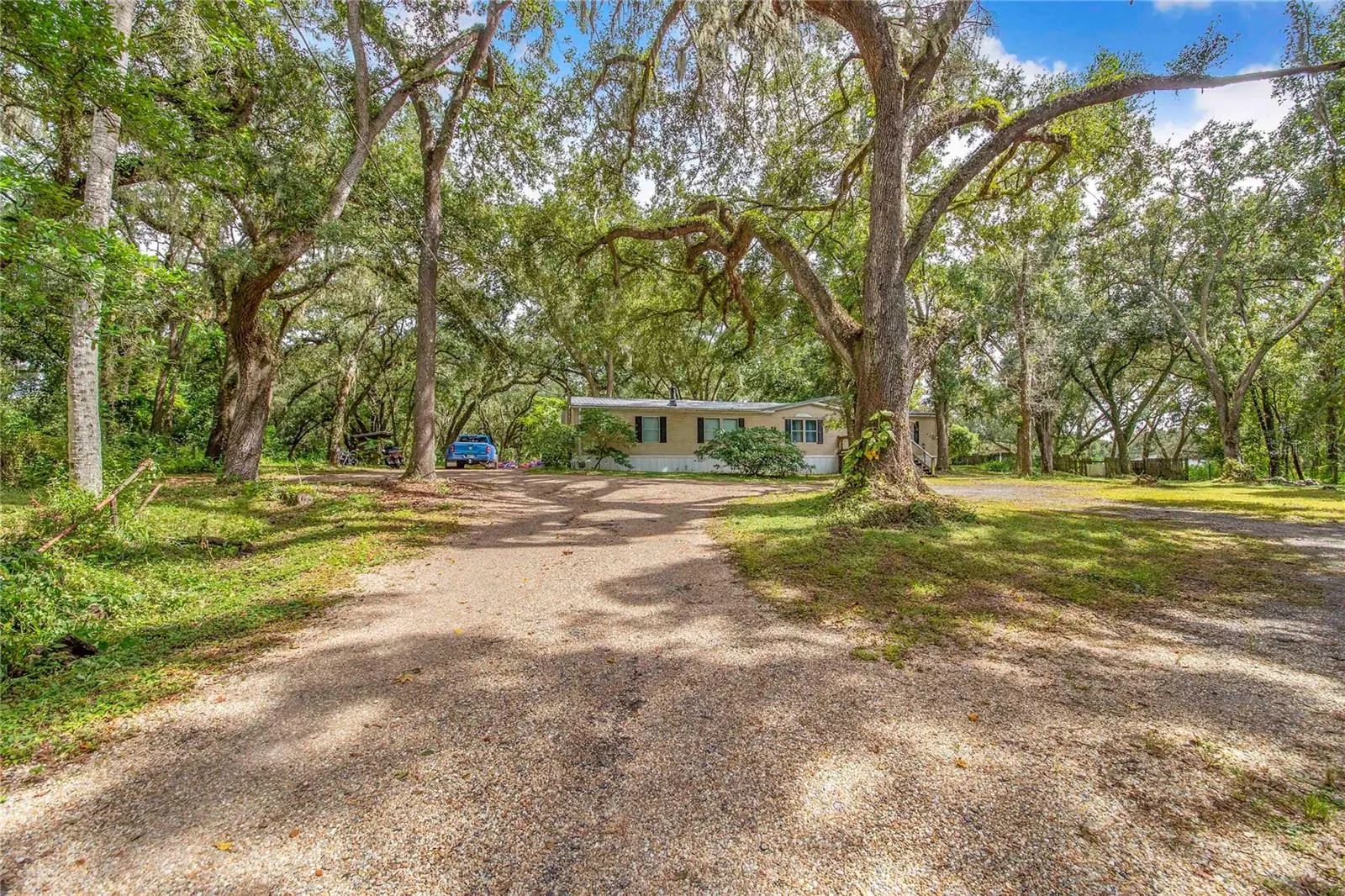 2852 TOM BREWER LN