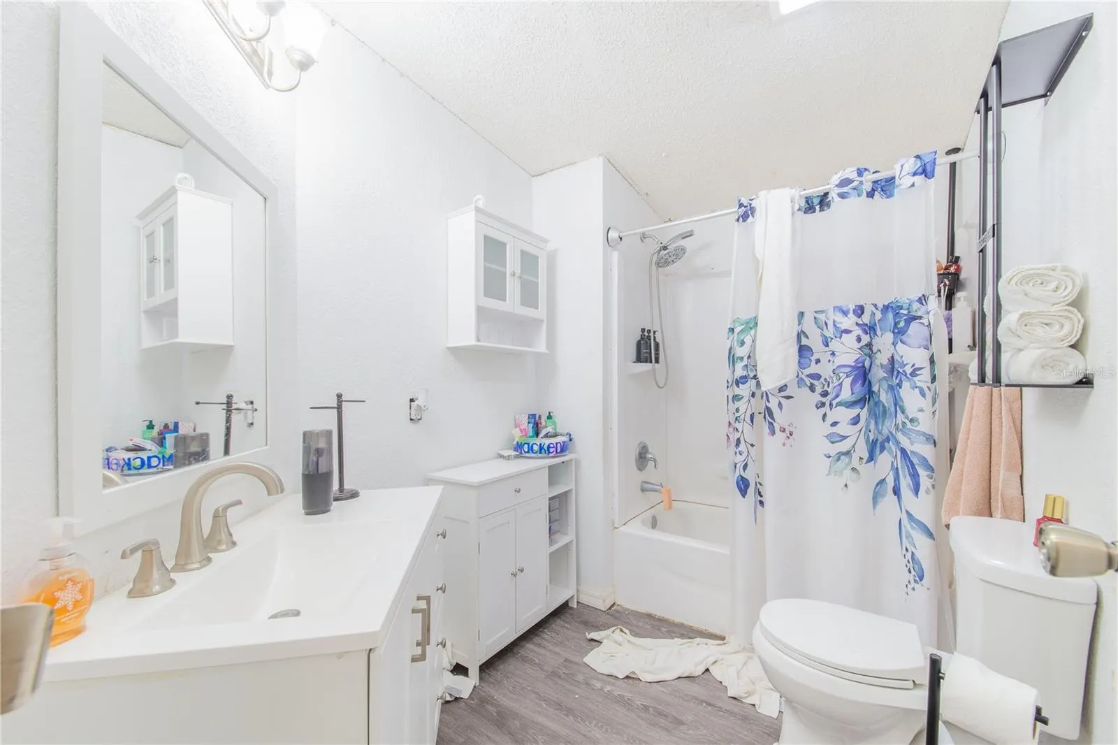 2852 TOM BREWER LN