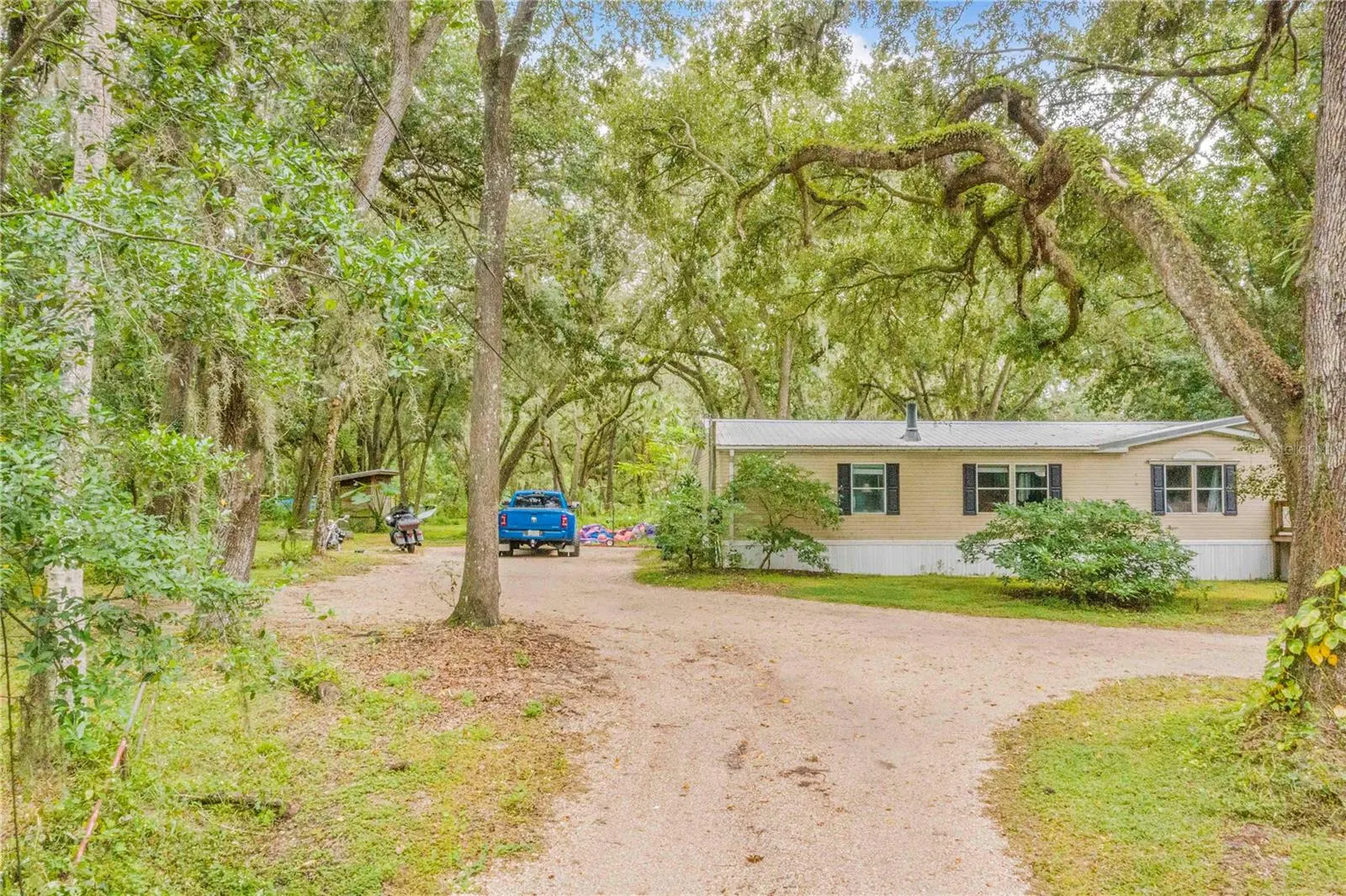 2852 TOM BREWER LN