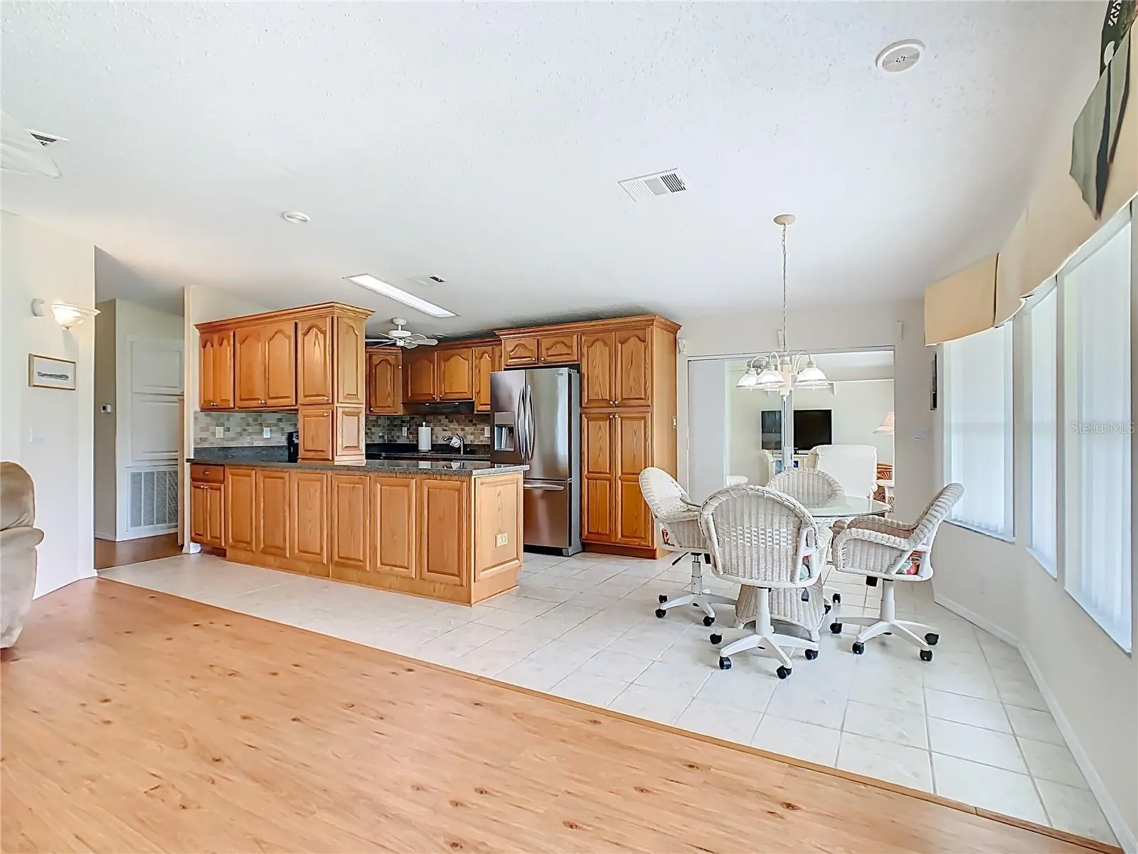 651 VILLAGE BLVD