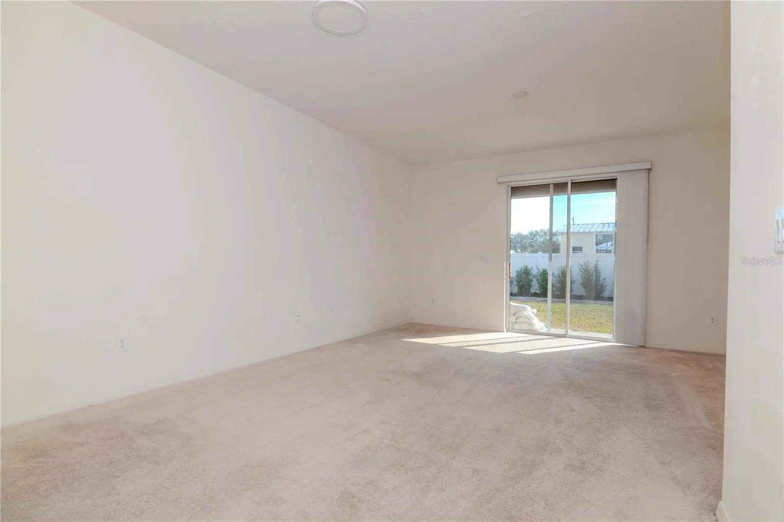 8951 WALNUT GABLE CT
