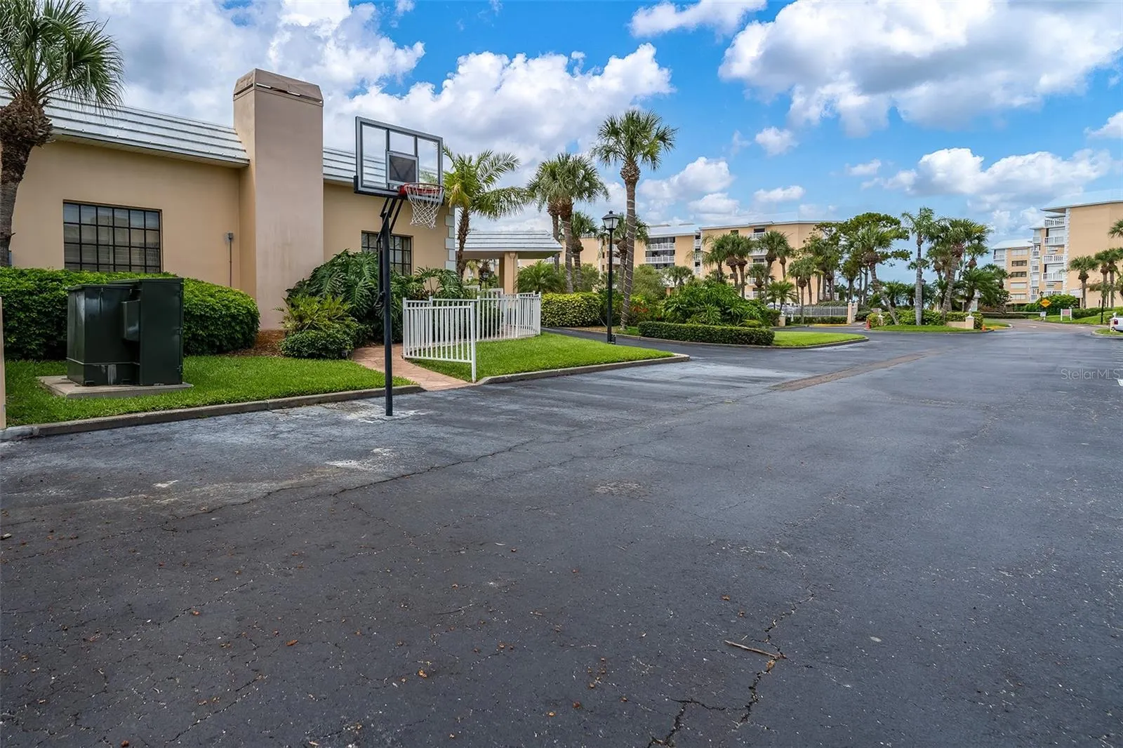 6500 SUNSET WAY #308, #308