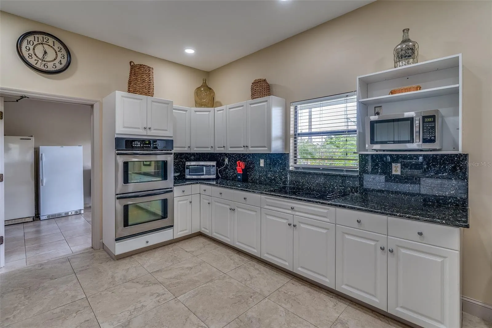 6500 SUNSET WAY #308, #308