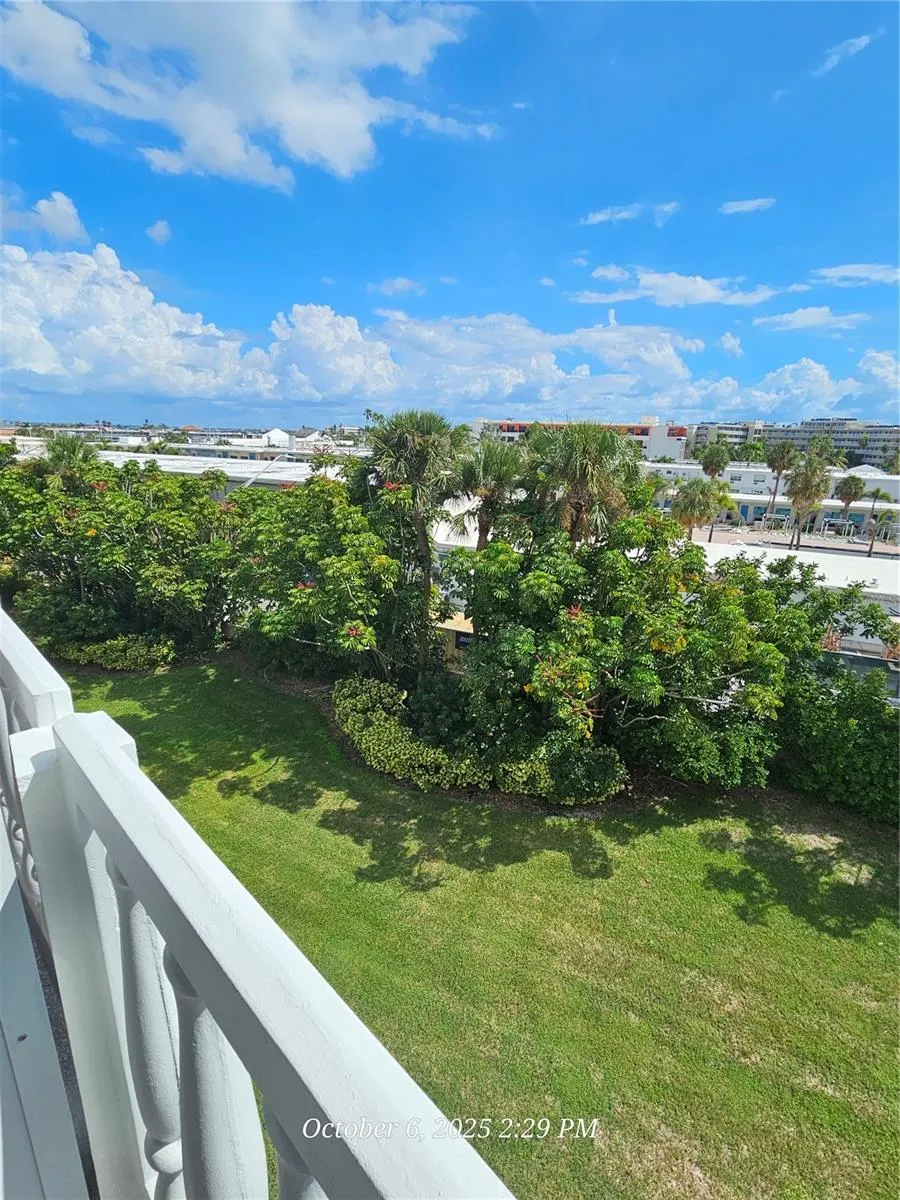 6500 SUNSET WAY #308, #308