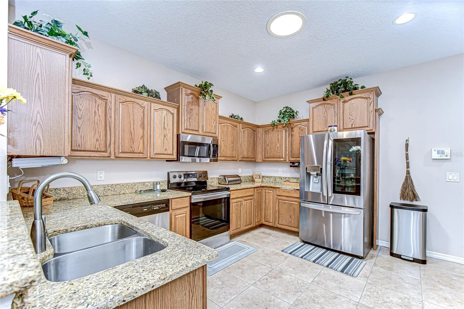 1116 SAVANNAH LANDINGS AVE