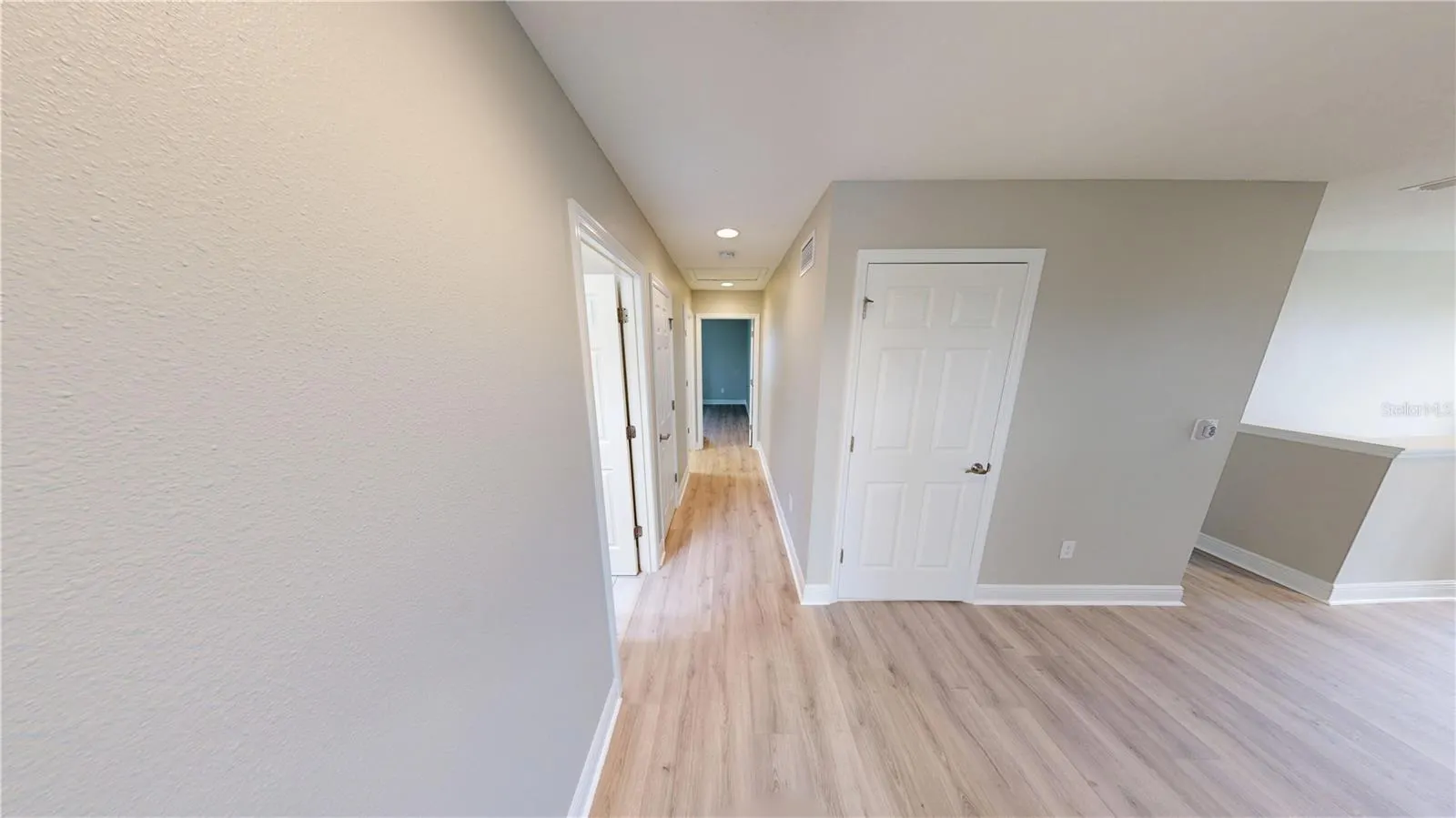 6207 COLMAR PL