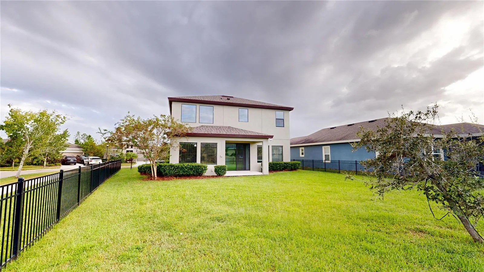 6207 COLMAR PL