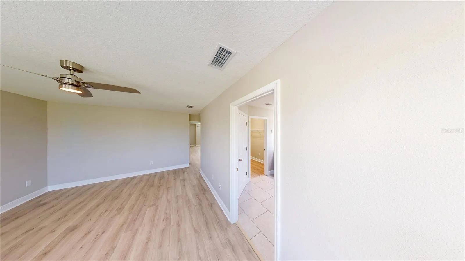 6207 COLMAR PL