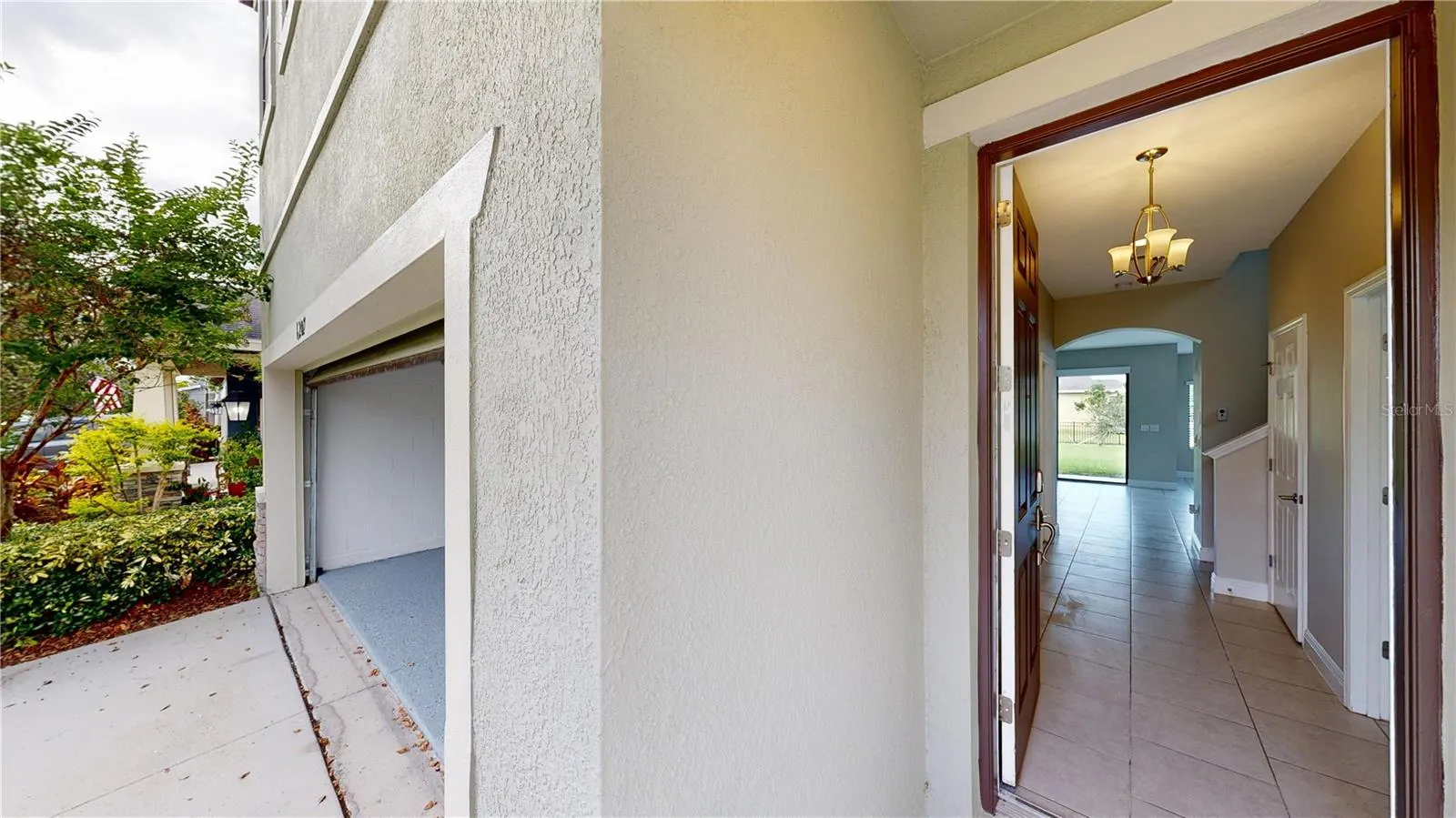 6207 COLMAR PL