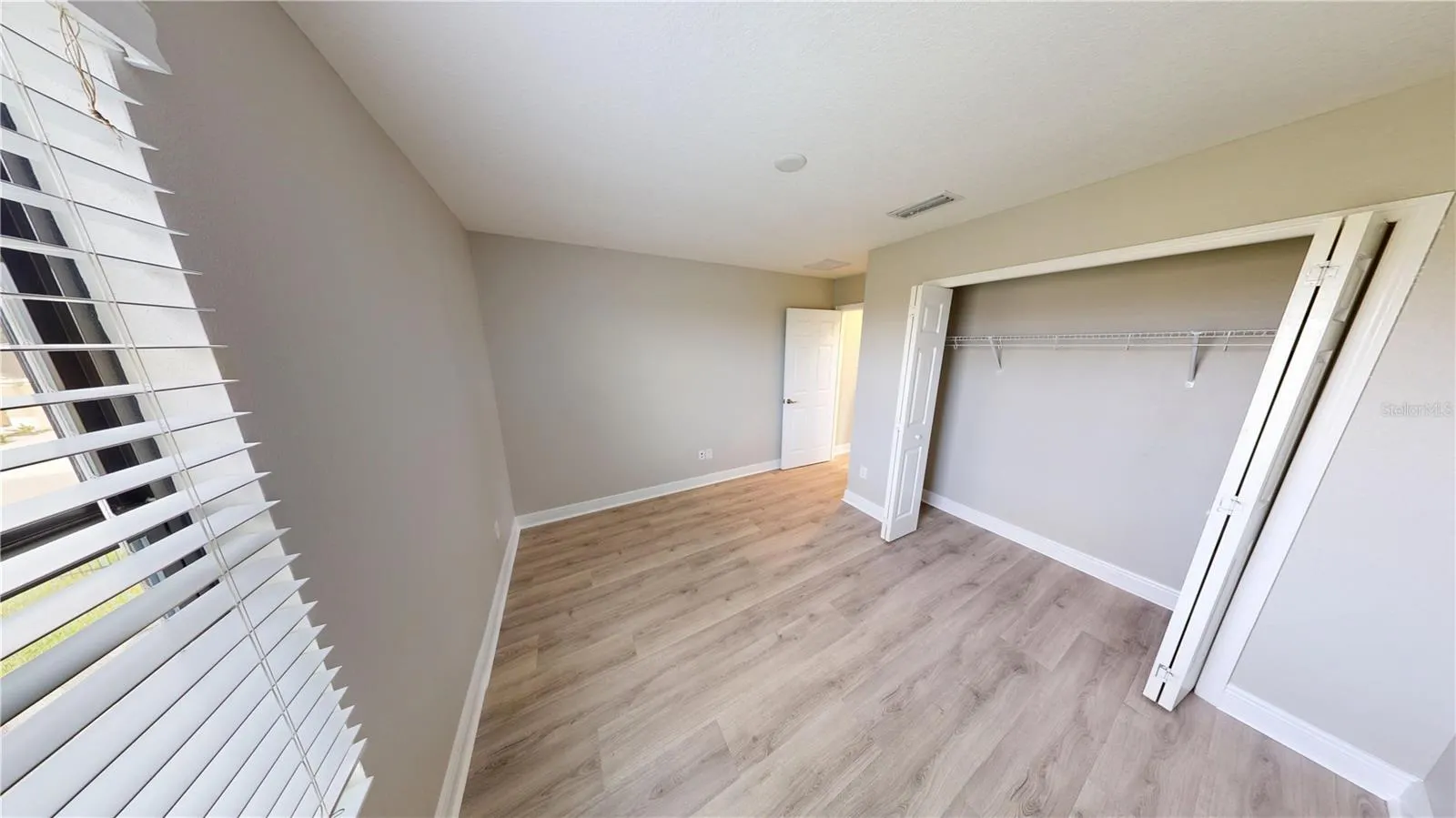 6207 COLMAR PL