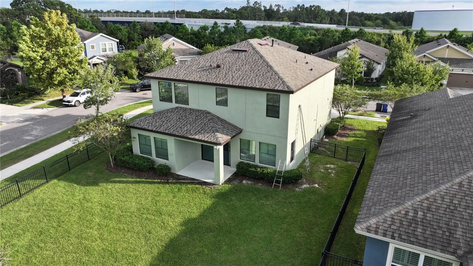 6207 COLMAR PL
