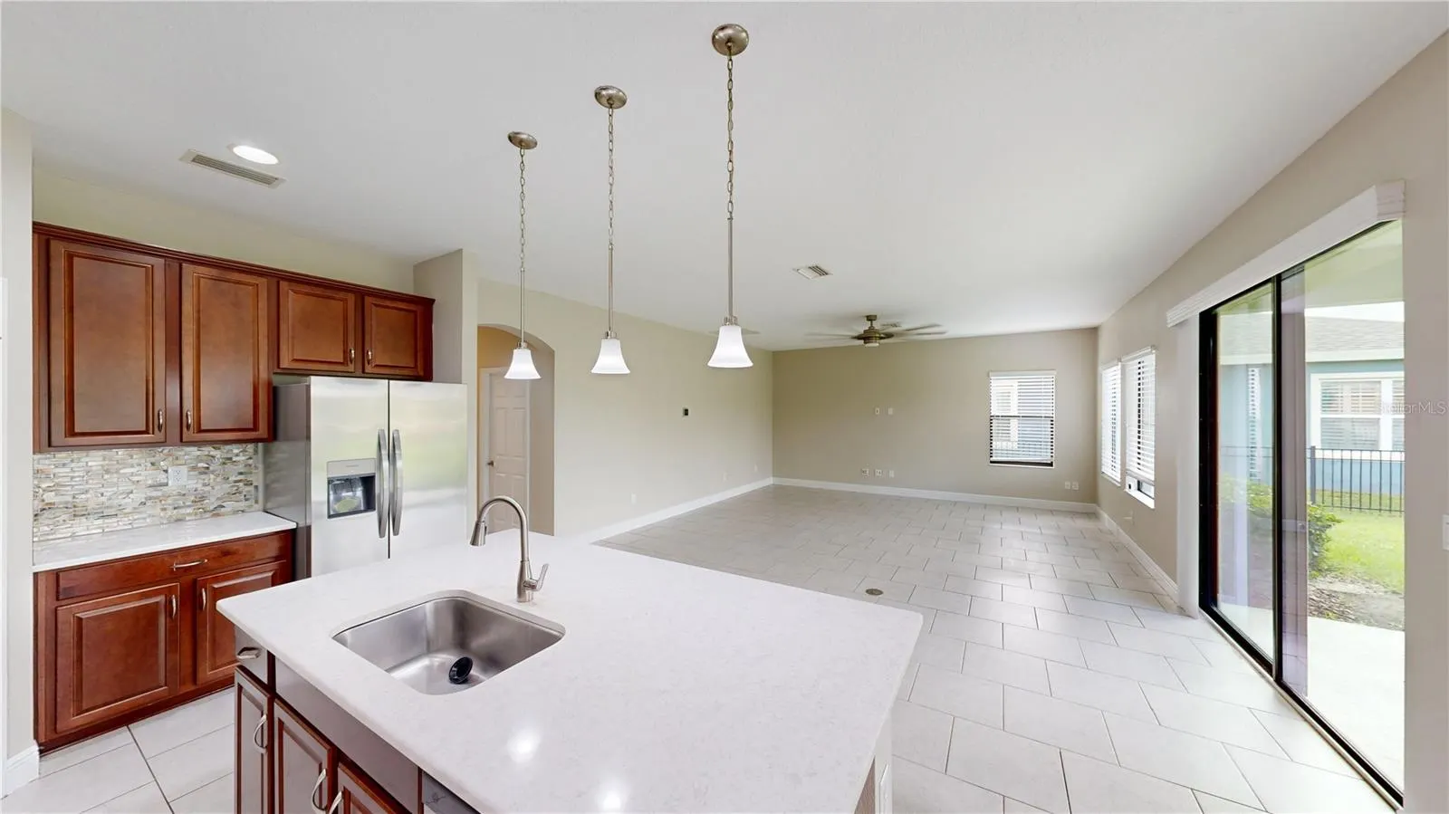 6207 COLMAR PL