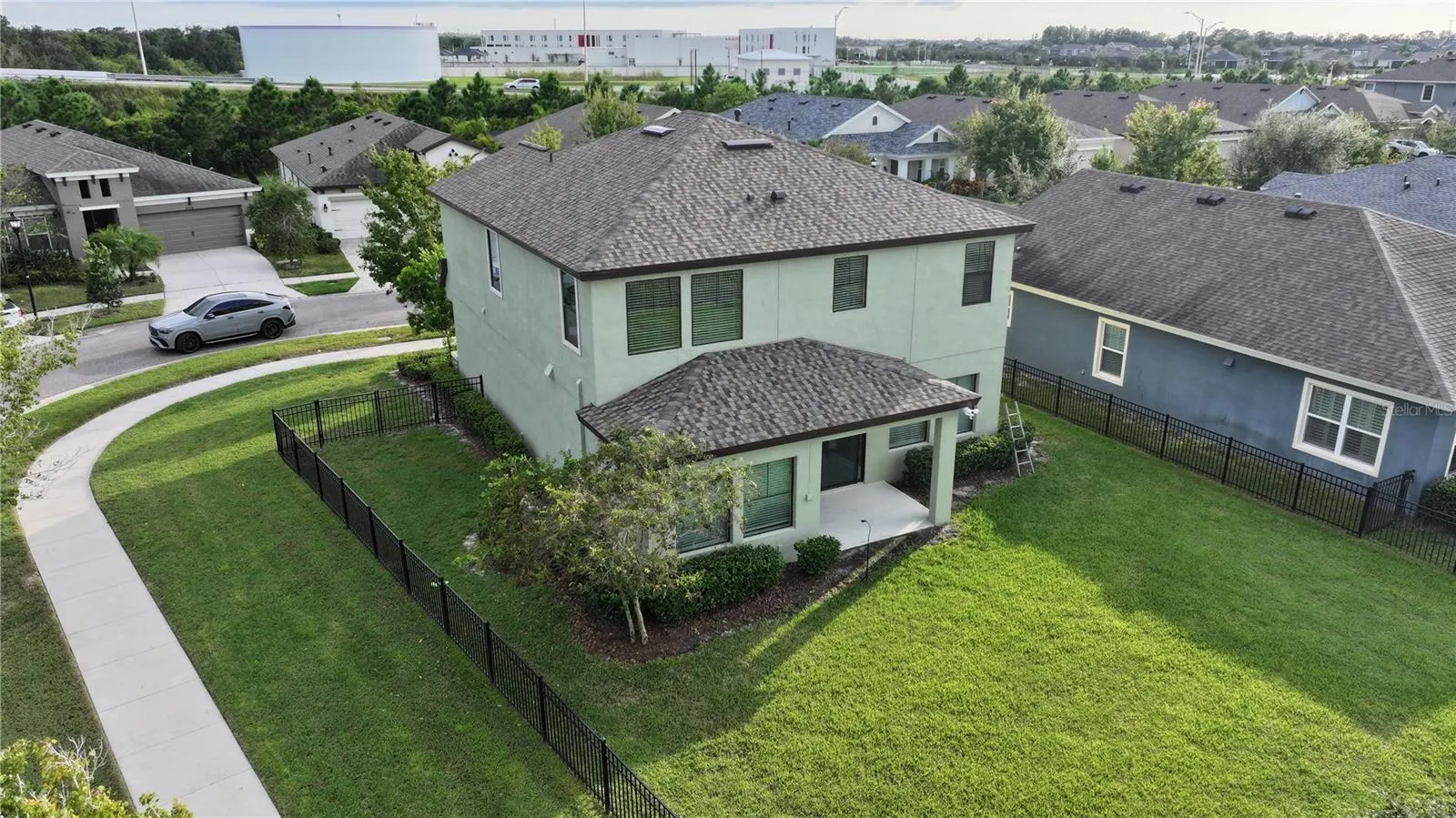 6207 COLMAR PL