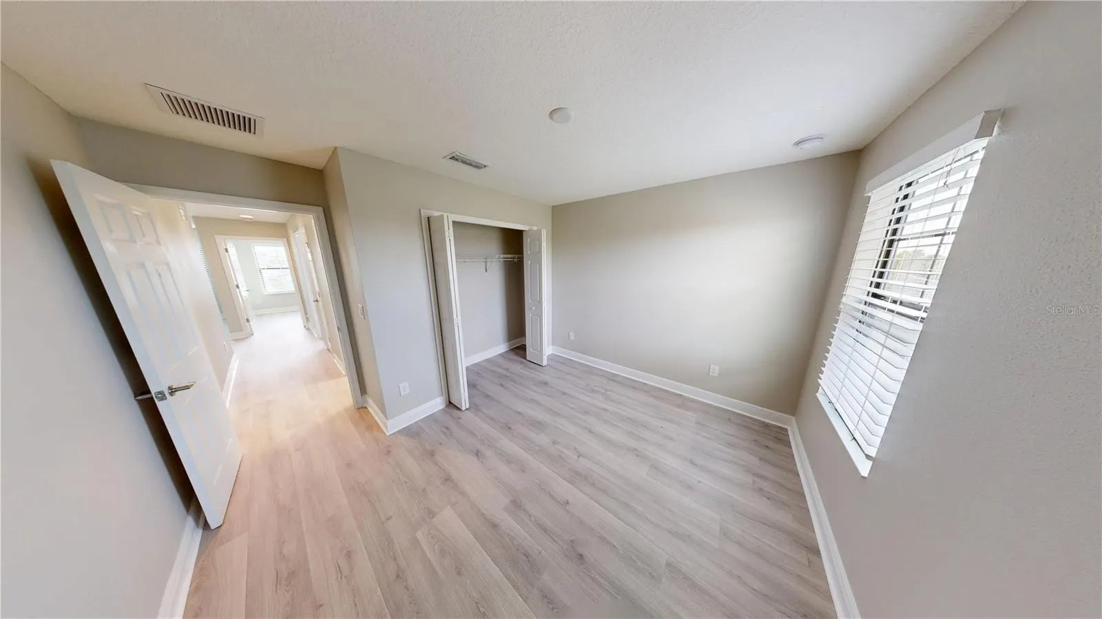 6207 COLMAR PL