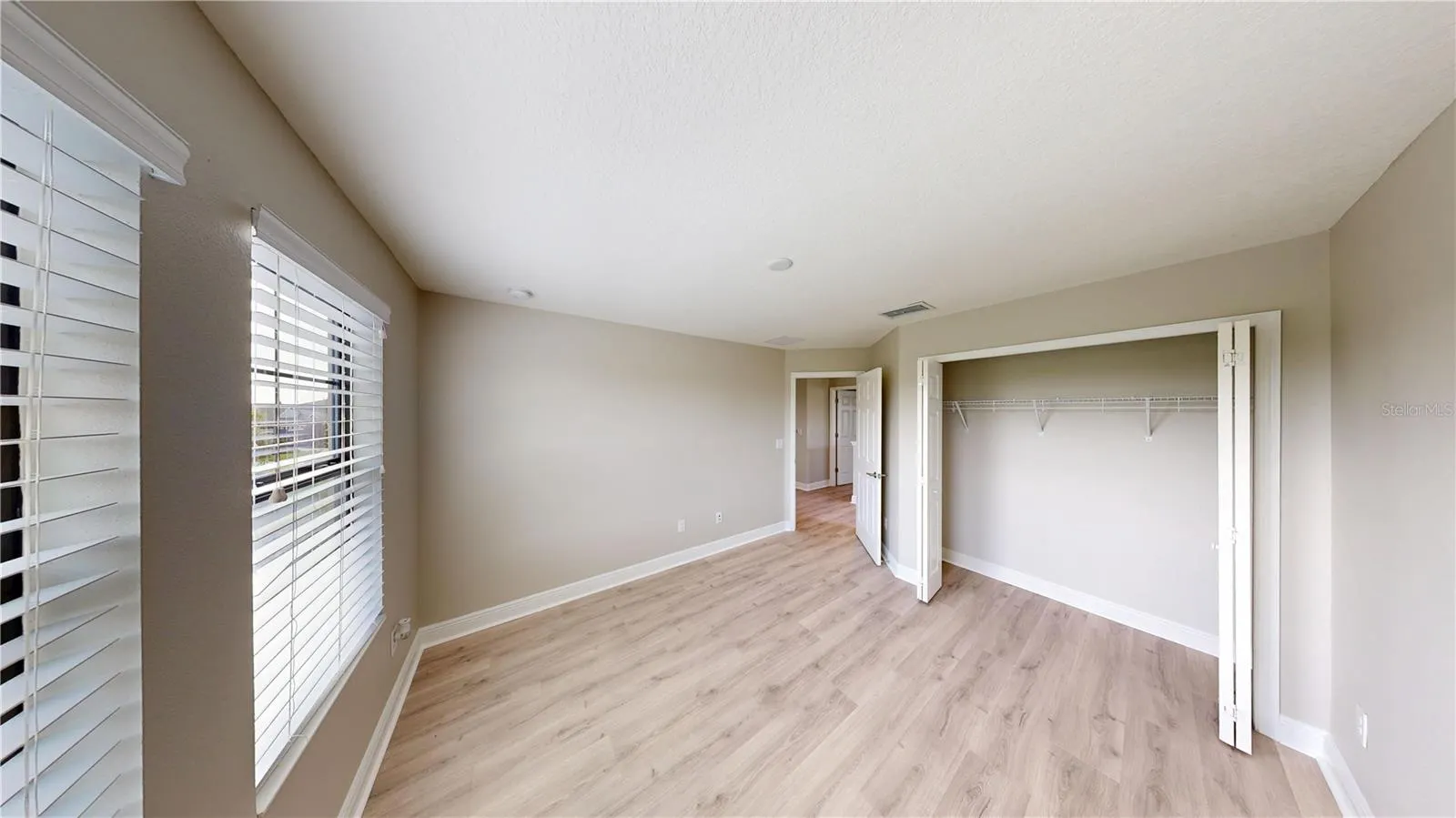 6207 COLMAR PL