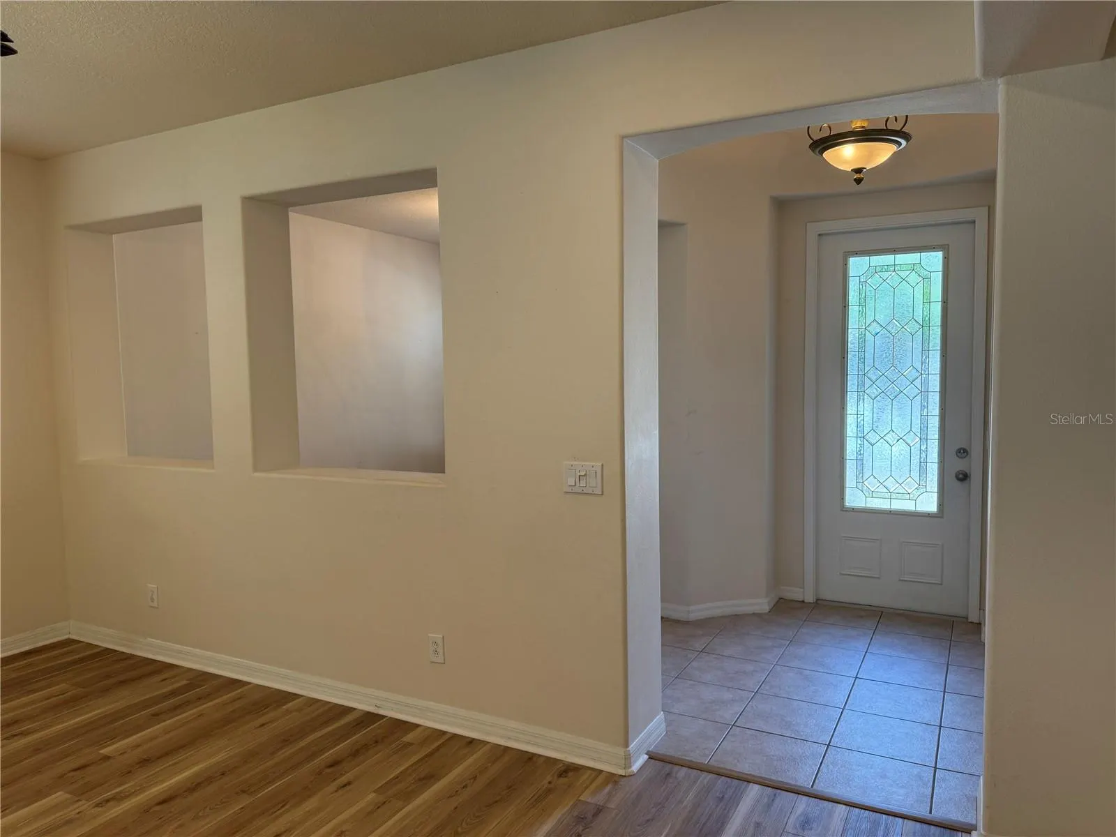8237 DUNHAM STATION DR
