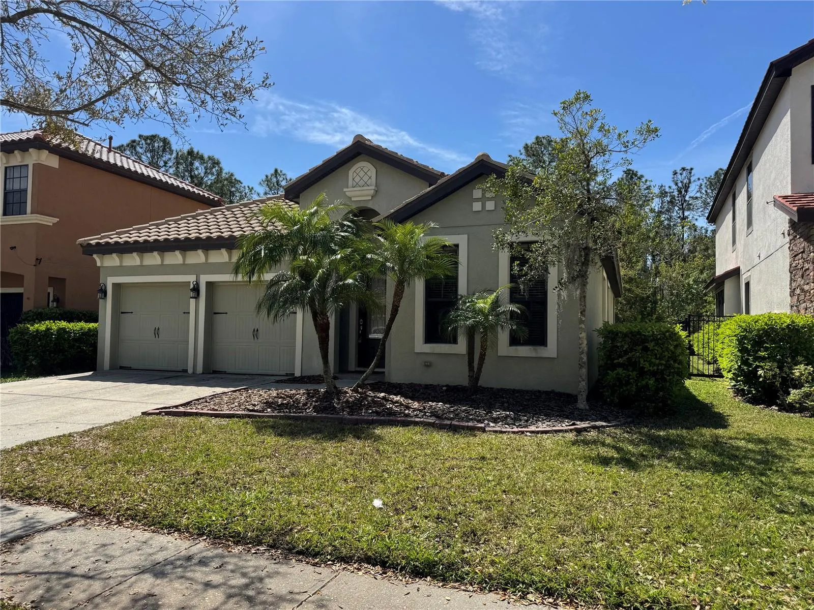 8237 DUNHAM STATION DR