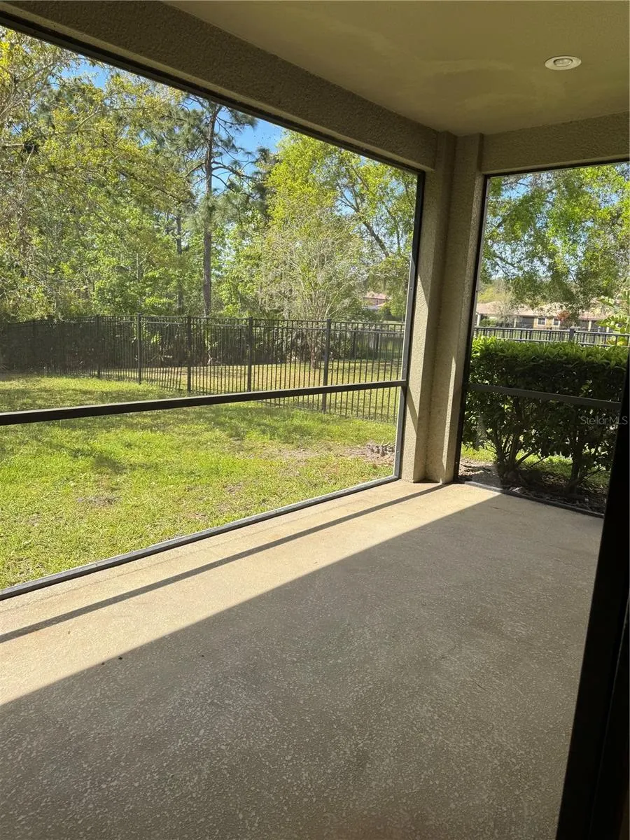 8237 DUNHAM STATION DR