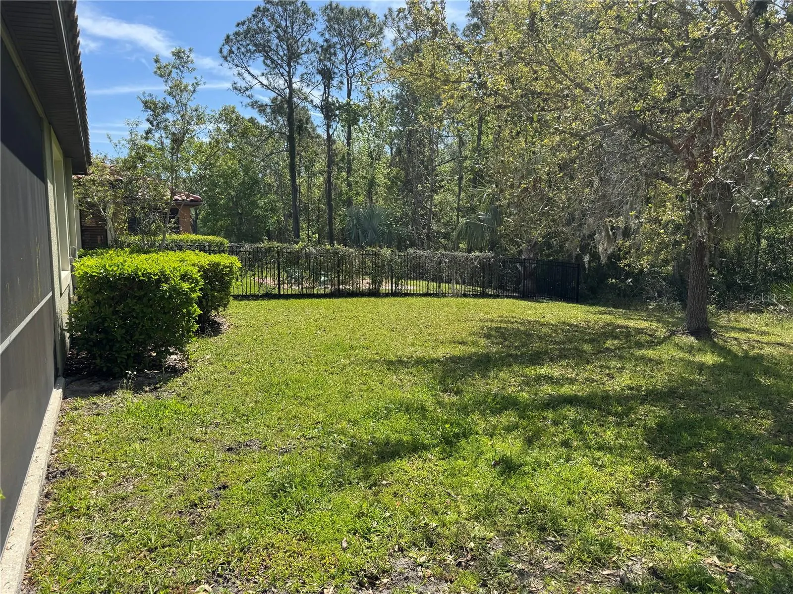 8237 DUNHAM STATION DR